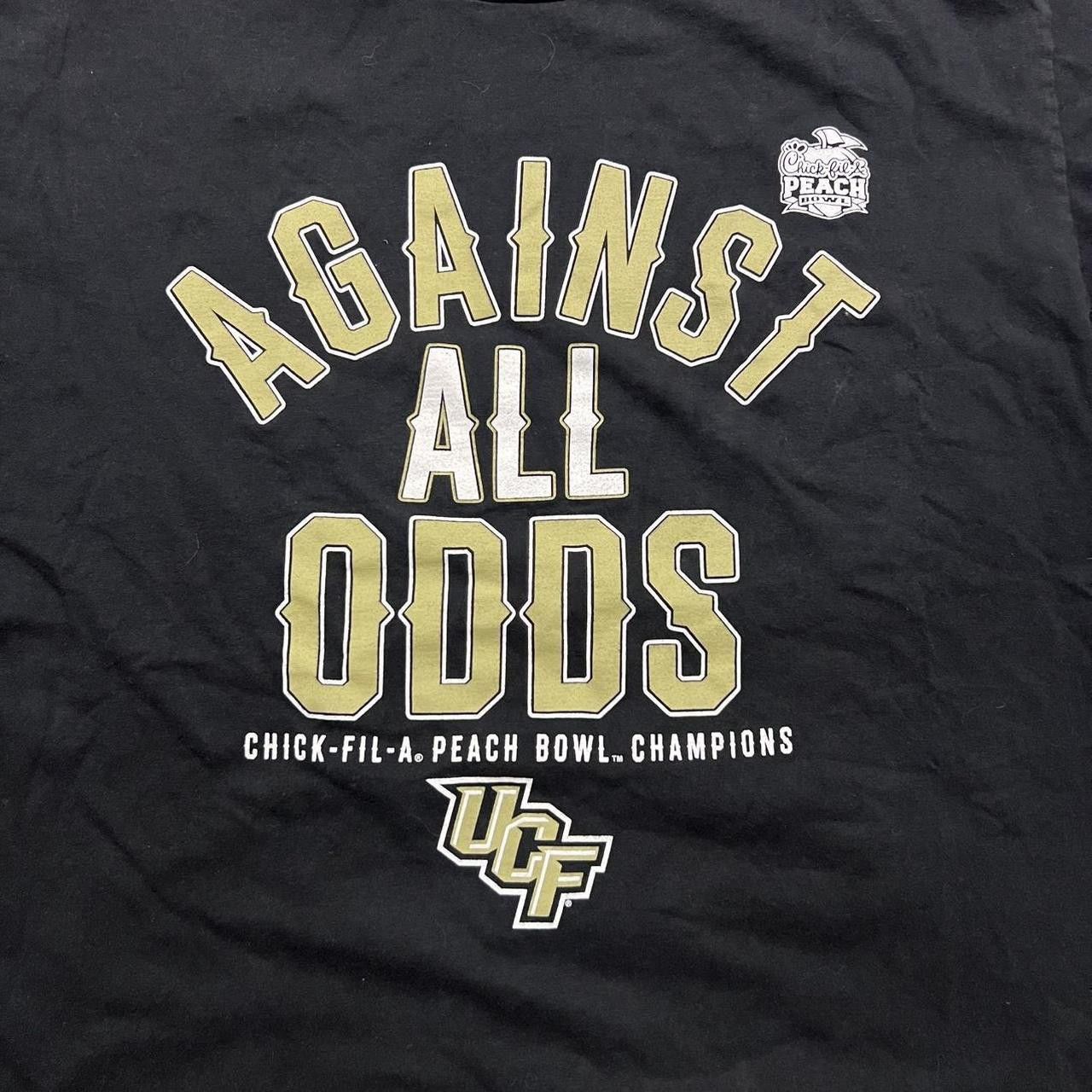 Vintage Vintage Y2K/2000s University of central Florida Peach bowl Champions “against all odds” Graphic Tee! Size US L / EU 52-54 / 3 - 2 Thumbnail