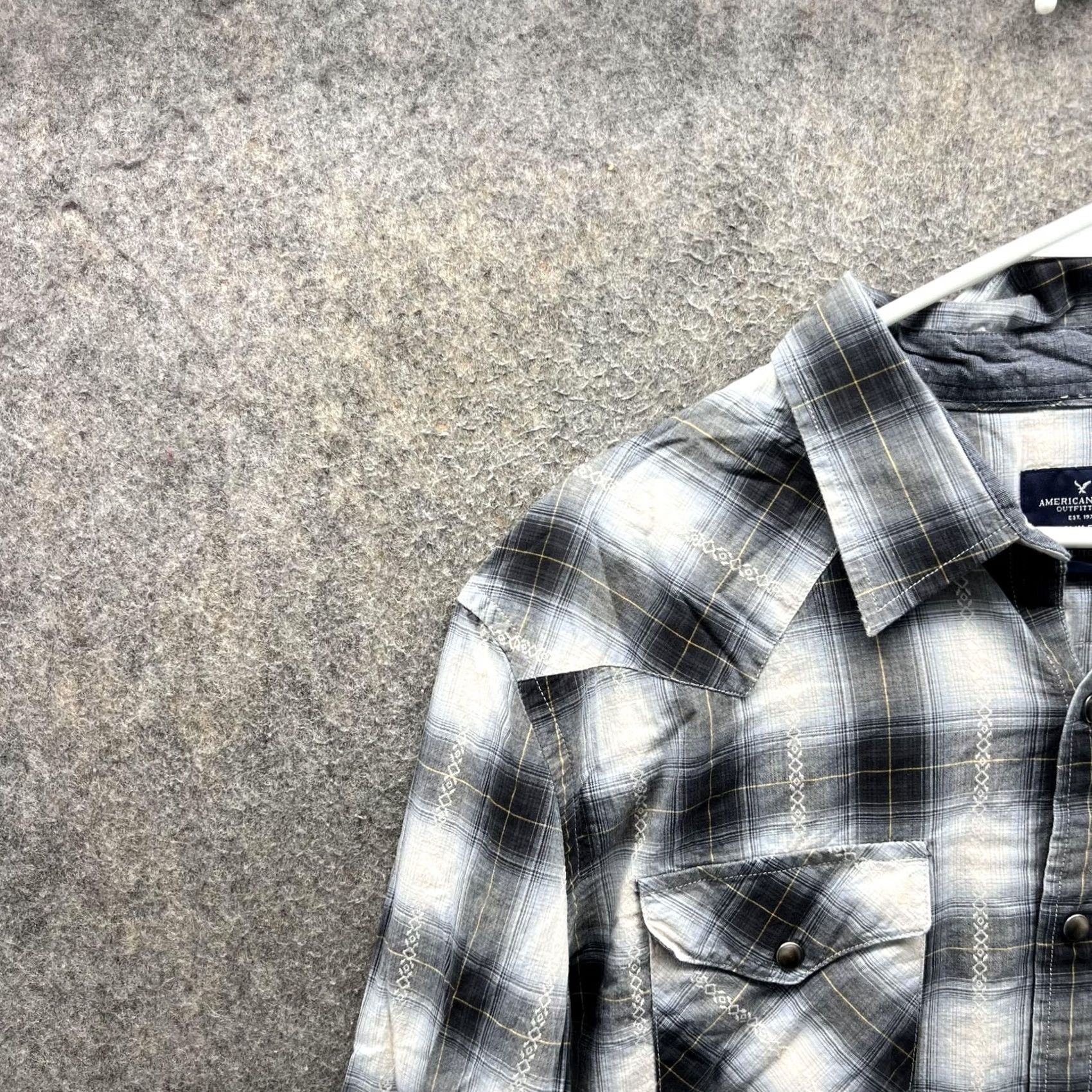 American Eagle Outfitters VINTAGE American Eagle Outfitters Shirt Mens XL Gray Plaid Long Sleeve Western Snap Size US XL / EU 56 / 4 - 6 Thumbnail