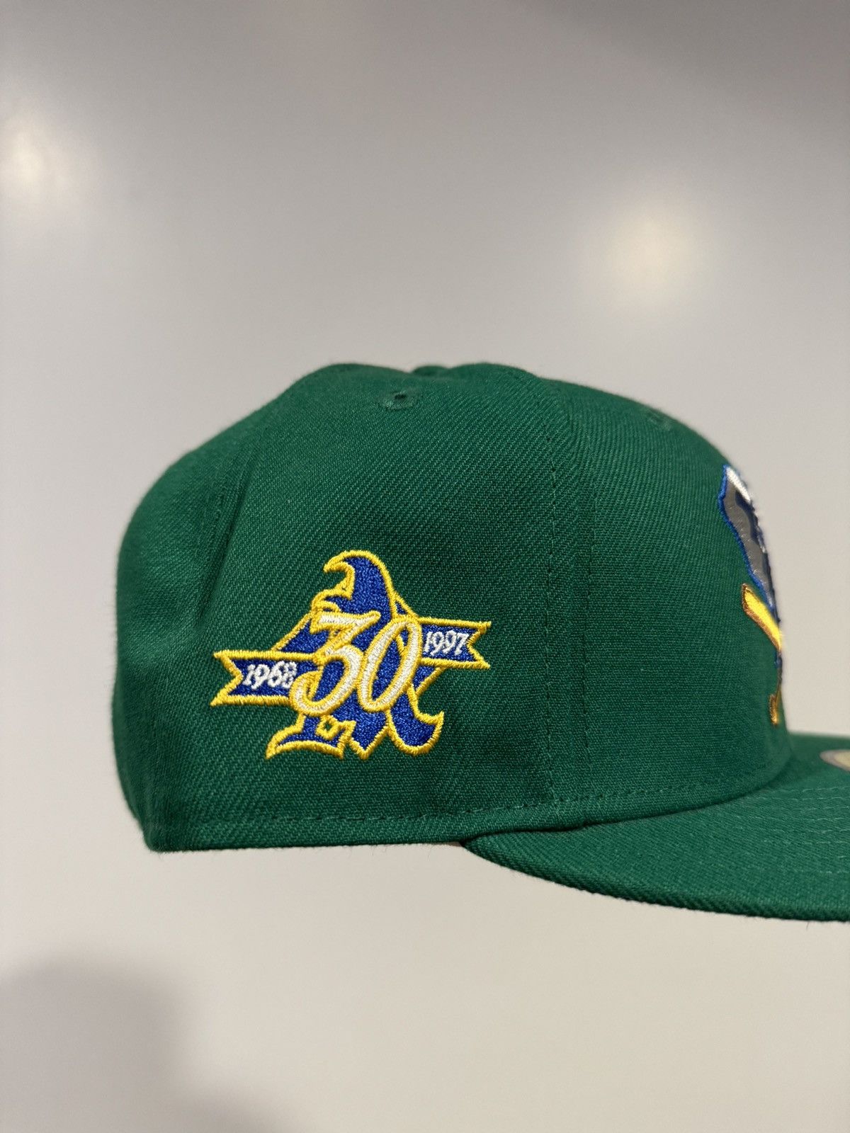 Hat Club × MLB × New Era Hatclub Exclusive Oakland Athletics Crosscheck 7 3/8 Size ONE SIZE - 2 Thumbnail