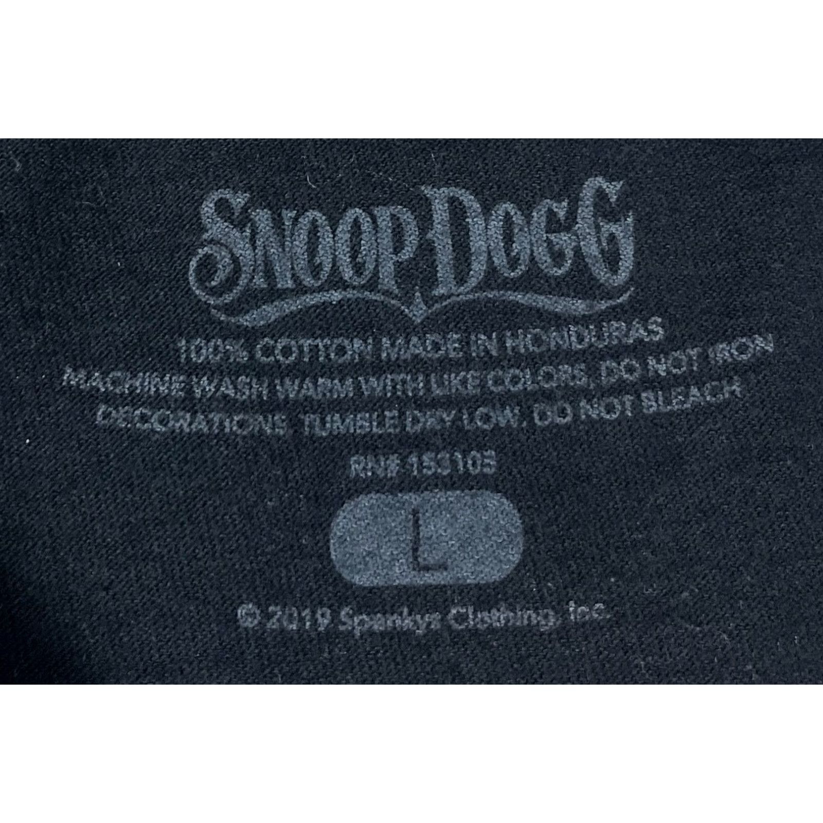 Vintage Snoop Dogg Long Beach California One Night Only T-Shirt Rap Sz L Men's Black Graphic Print 2019 Vintage/Concert Era Size US L / EU 52-54 / 3 - 5 Thumbnail