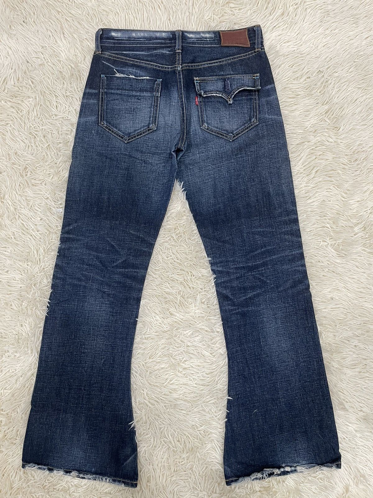 Levi's RARE ‼️ Flare Levis 707 Selvedge (24-211) Size US 30 / EU 46 - 2 Thumbnail