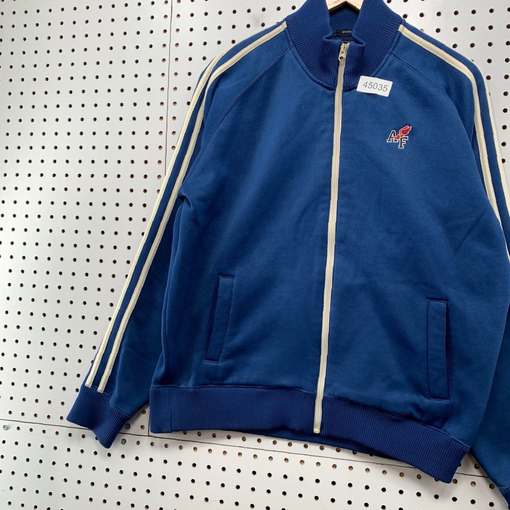 Abercrombie & Fitch VINTAGE Abercrombie & Fitch Track Jacket Mens Large Blue Muscle Wing Foot Logo Jacket Size US L / EU 52-54 / 3 - 3 Thumbnail
