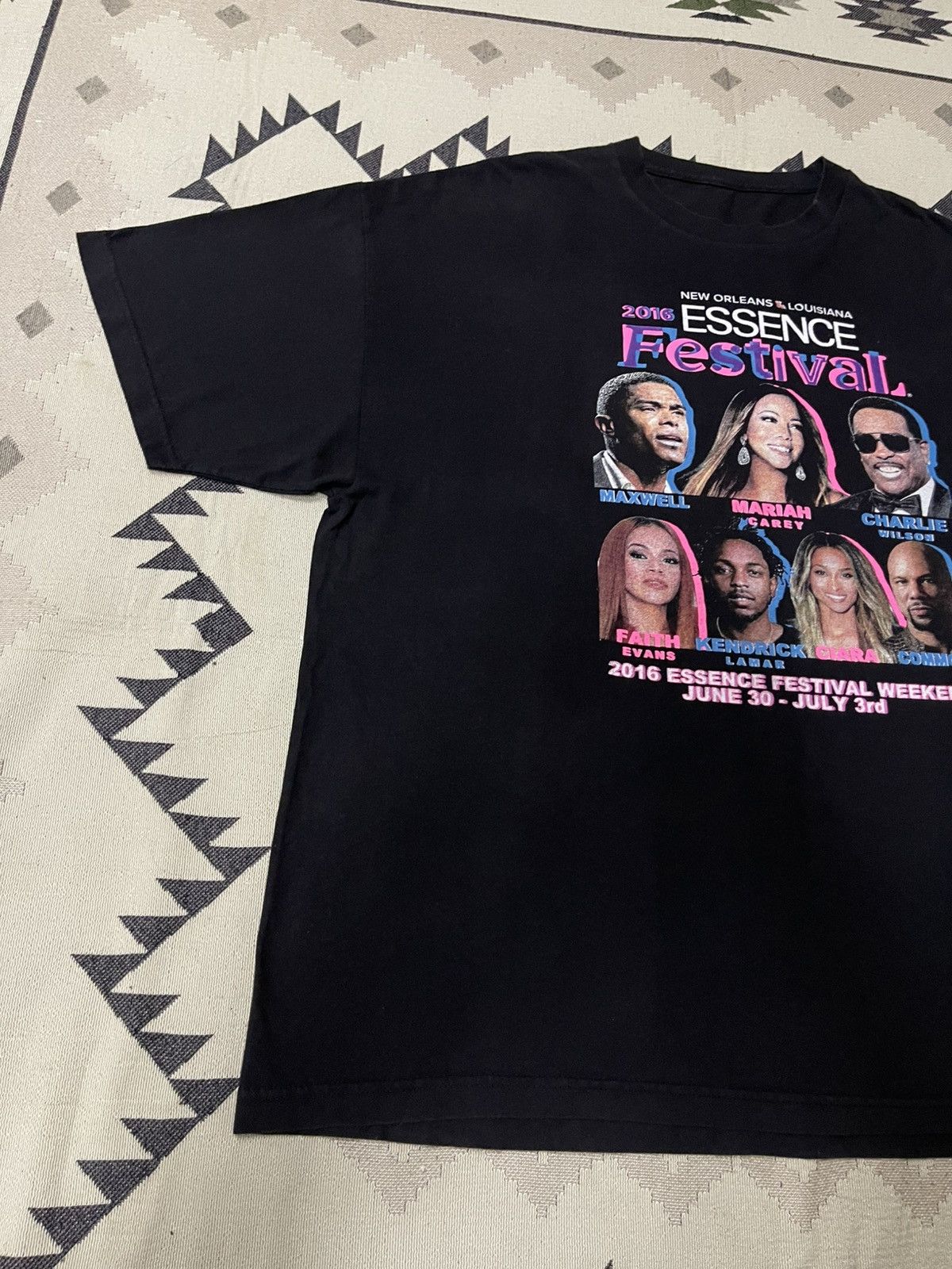 Band Tees 2000s ESSENCE FESTIVAL TSHIRT LIMITED EDITION Size US XXL / EU 58 / 5 - 3 Thumbnail