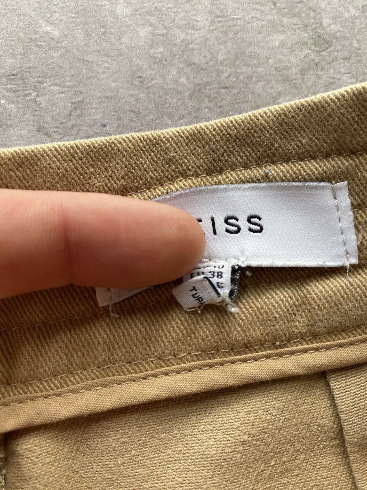 Reiss Rare Reiss Mini Denim Ruffle Skirt Navy Beige Size 6 Size 28" / US 6 / IT 42 - 11 Thumbnail