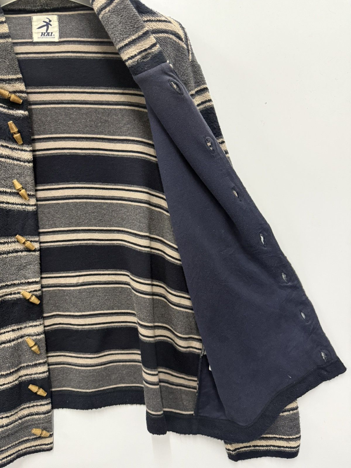 Hai Sporting Gear 🔥 HaiSportingGear Issey Miyake Stripe Blanket Button Hoodie Size M / US 6-8 / IT 42-44 - 6 Thumbnail