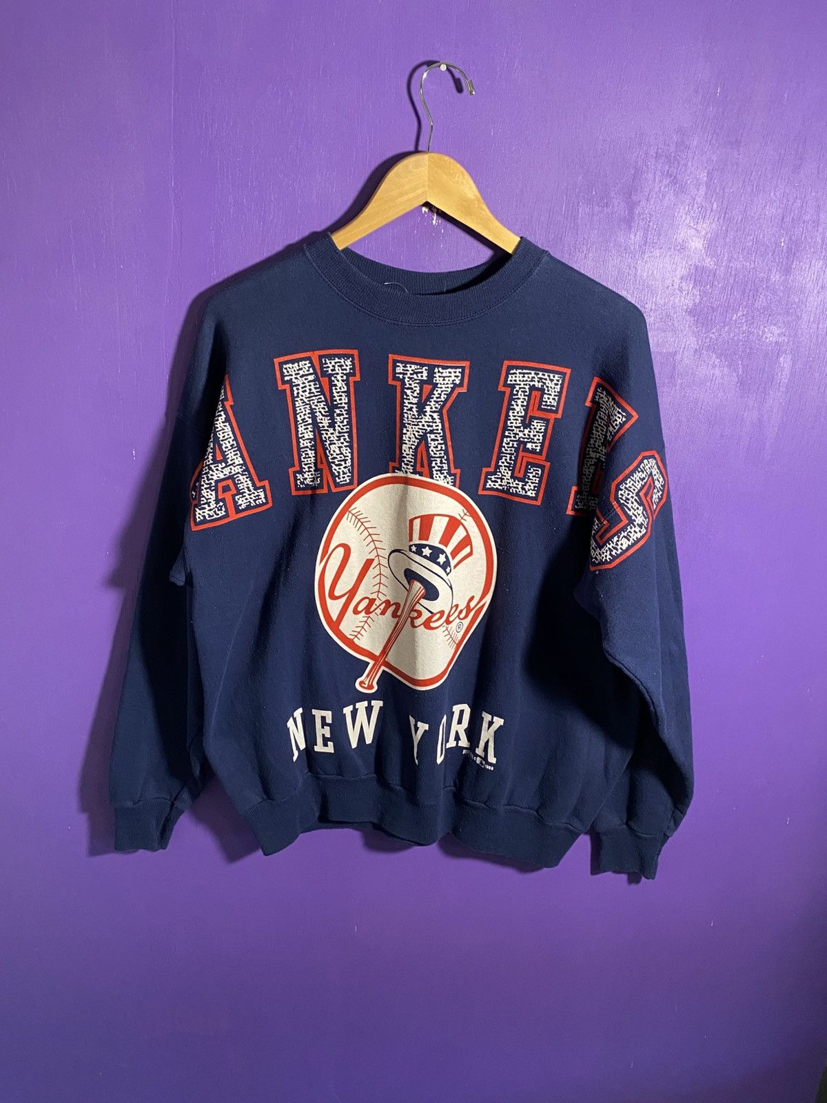 MLB Vintage 1998 New York Yankees spellout sweatshirt Size US L / EU 52-54 / 3 - 1 Thumbnail