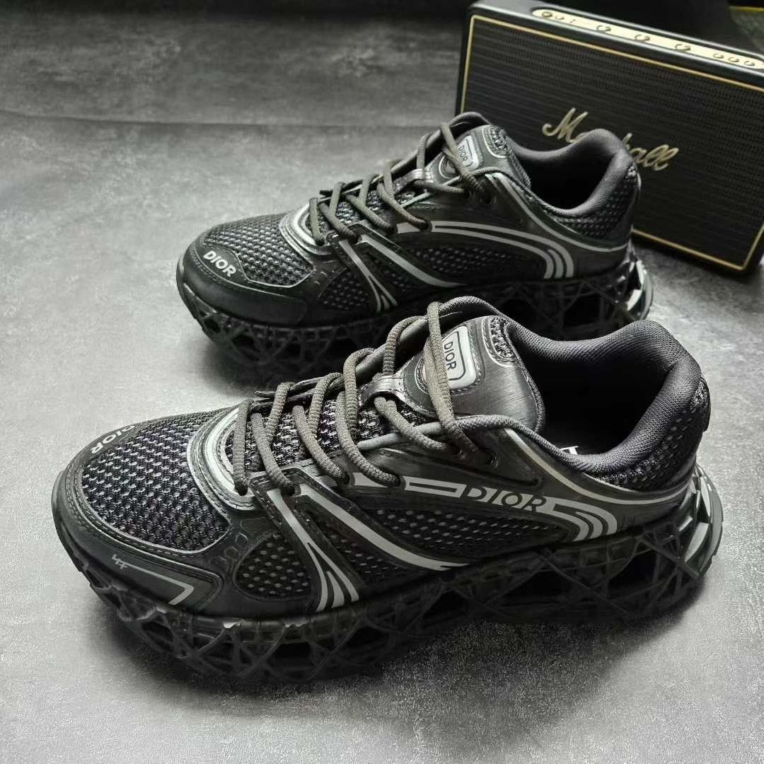 Balenciaga Balenciaga Multi Lowtop Sneakers 35 Men Size US 5 / EU 37 - 1 Thumbnail