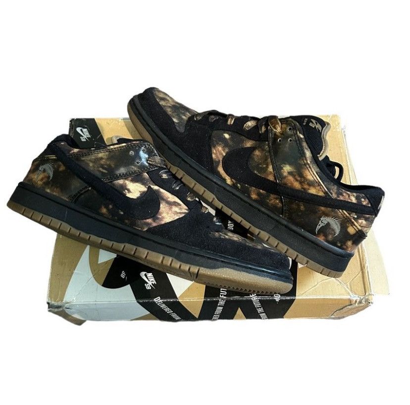 Nike Nike SB Dunk Low Pushead 2 Size US 9.5 / EU 42-43 - 1 Thumbnail
