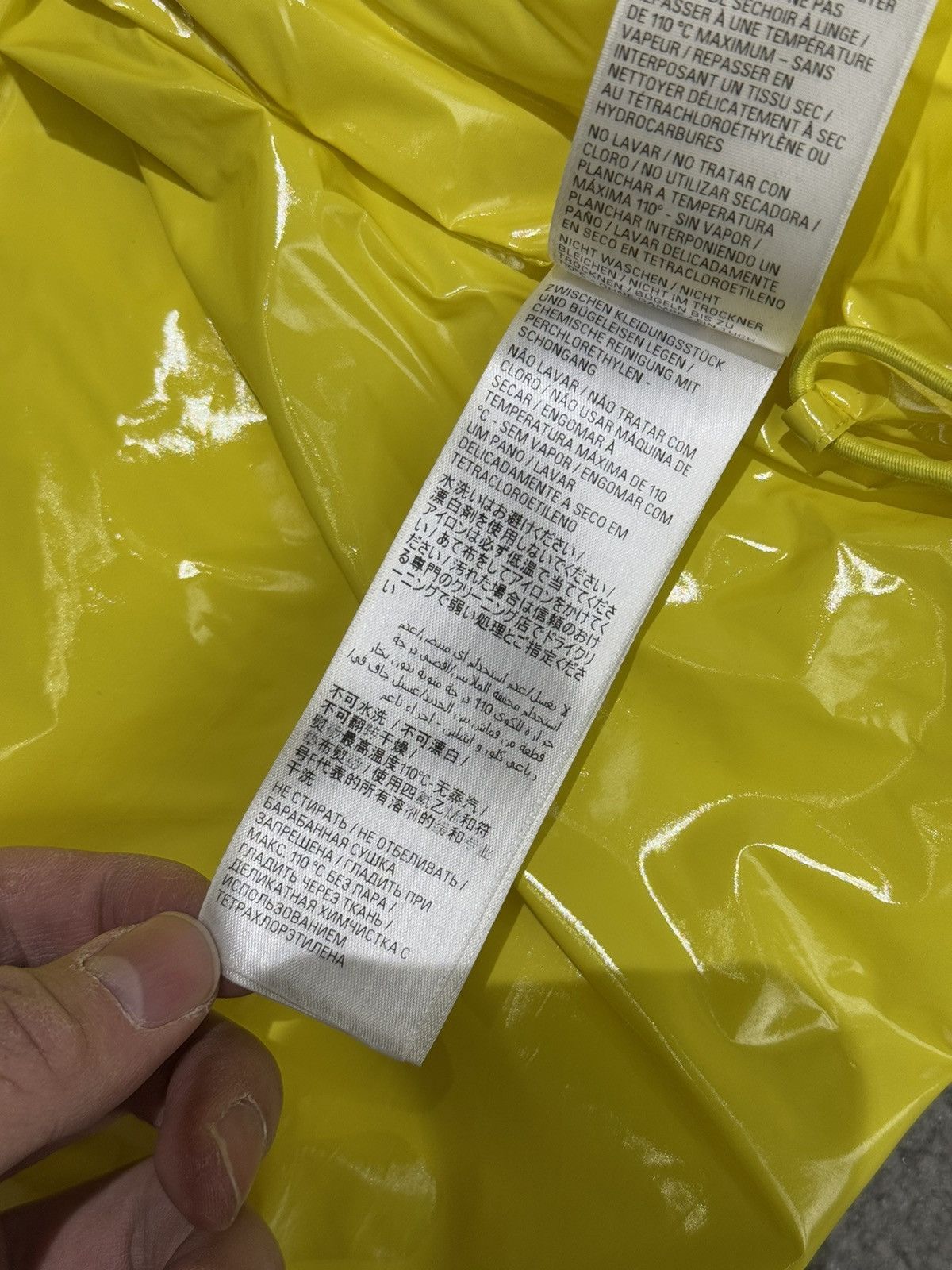 Balenciaga Balenciaga 23ss padded jacket Size US L / EU 52-54 / 3 - 12 Thumbnail