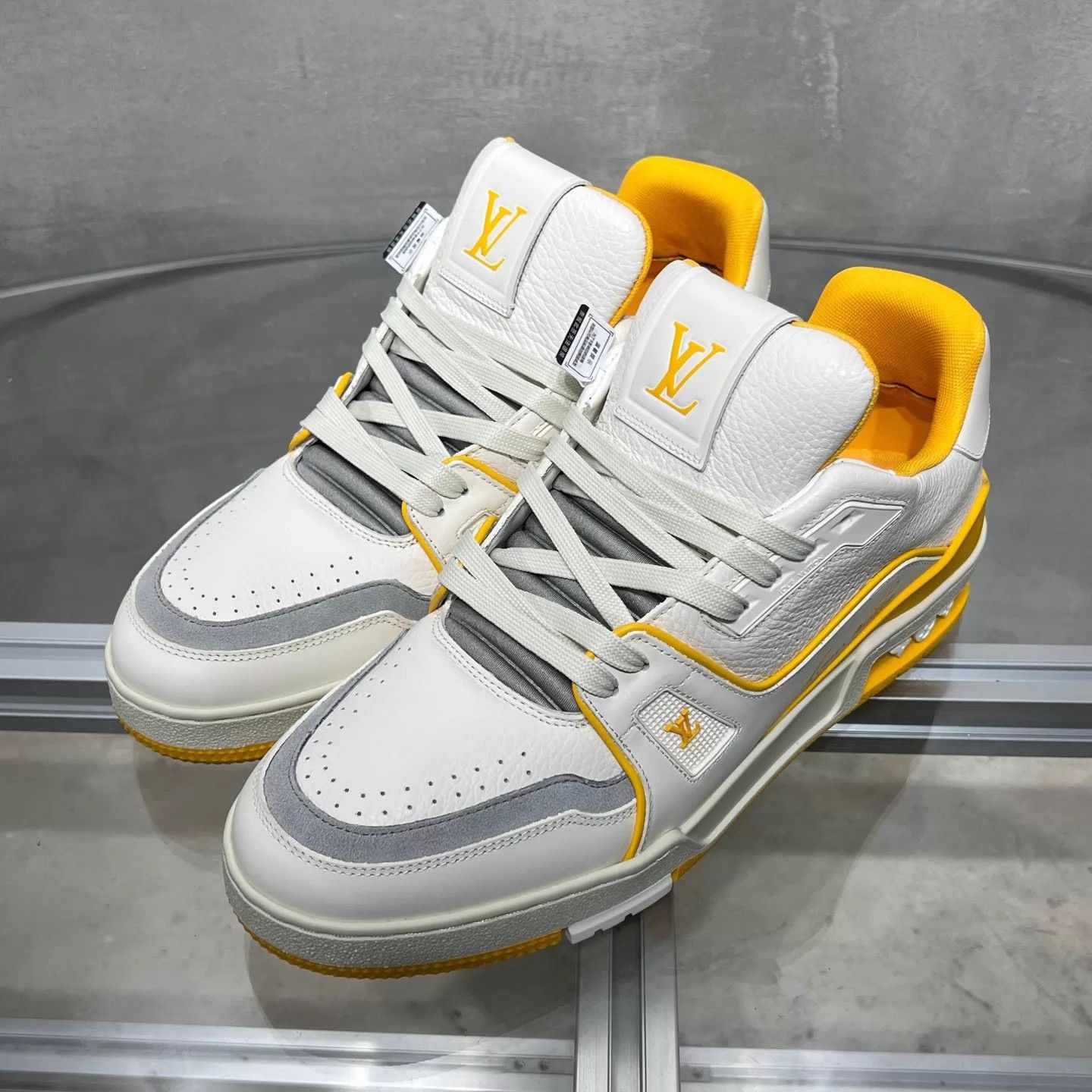 Louis Vuitton Louis Vuitton LV Trainer White & Yellow UK7.5/41.5 Size US 8.5 / EU 41-42 - 2 Thumbnail
