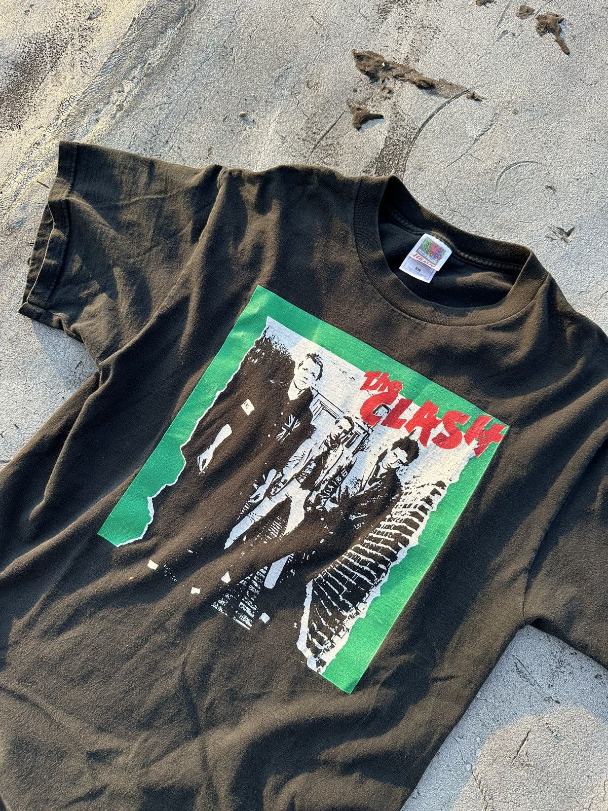 Vintage Vintage The Clash Band Tee Size US L / EU 52-54 / 3 - 2 Thumbnail