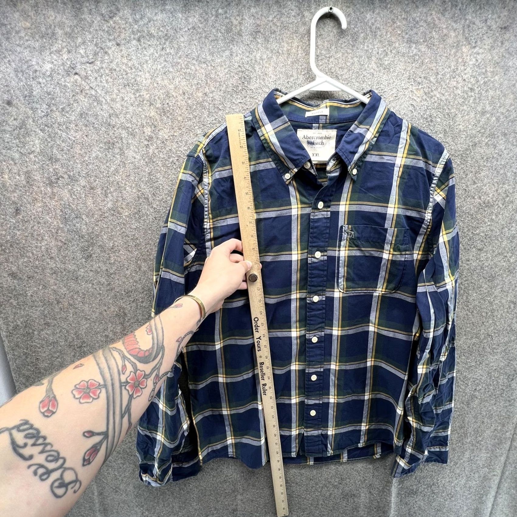 Abercrombie & Fitch Abercrombie & Fitch Shirt Mens 2XL Blue Plaid Long Sleeve Button Front Slim Size US XXL / EU 58 / 5 - 5 Thumbnail