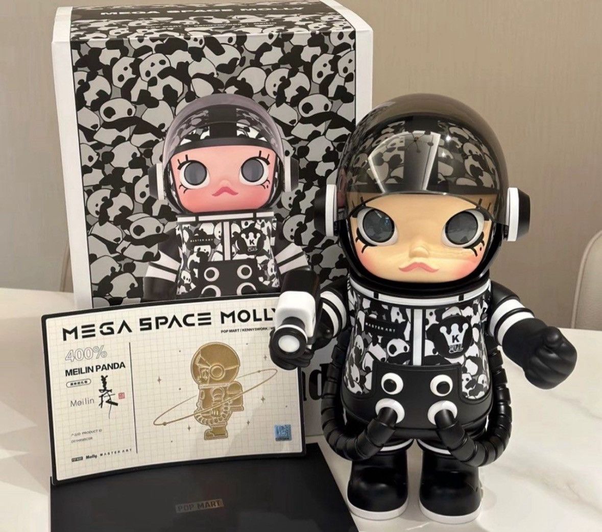 Other Space Molly 400% Size ONE SIZE - 1 Preview