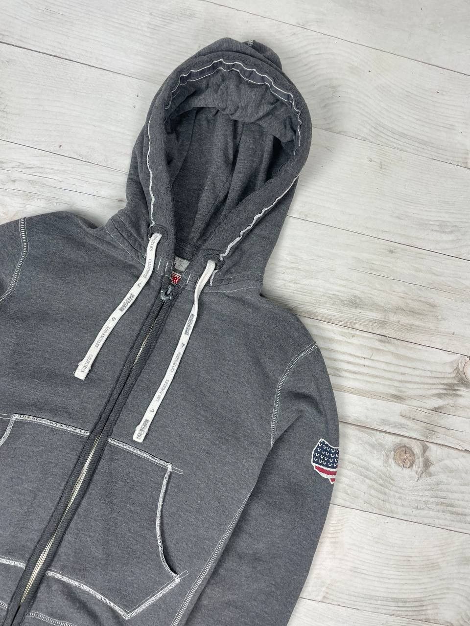 True Religion Vintage True Religion Hoodie Full Zip California USA Flag Size US M / EU 48-50 / 2 - 3 Thumbnail