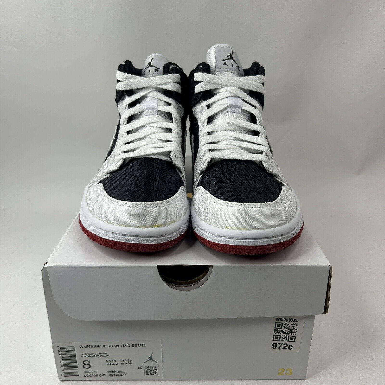 Nike Nike Air Jordan 1 Mid SE WMNS “Utility/Black Gym Red” 2024 Size US 8 / IT 38 - 2 Thumbnail