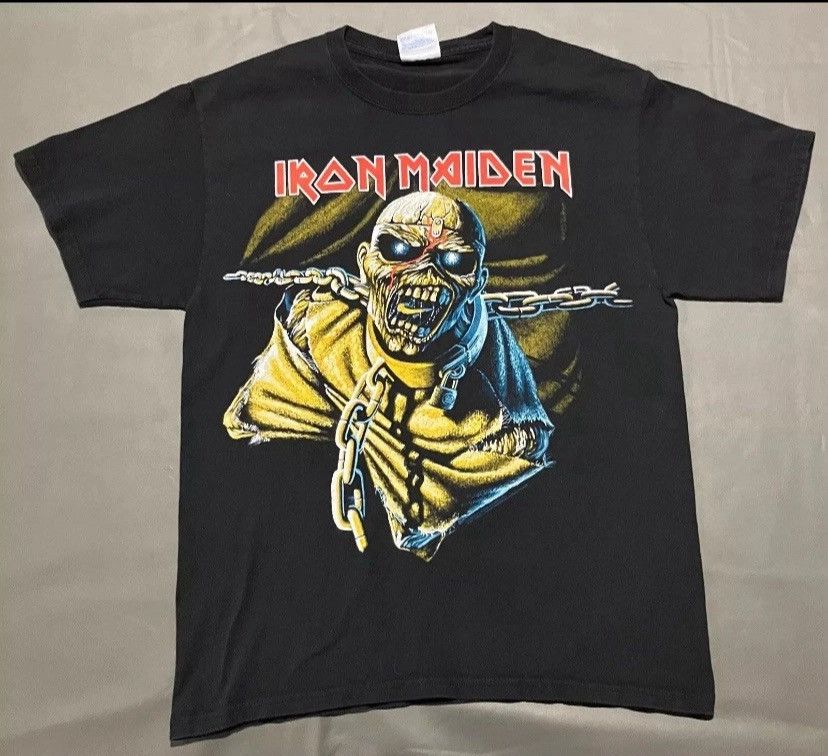 Iron Maiden Iron Maiden Piece of Mind - Eddie In Chains T-Shirt 2009 Size US M / EU 48-50 / 2 - 1 Thumbnail