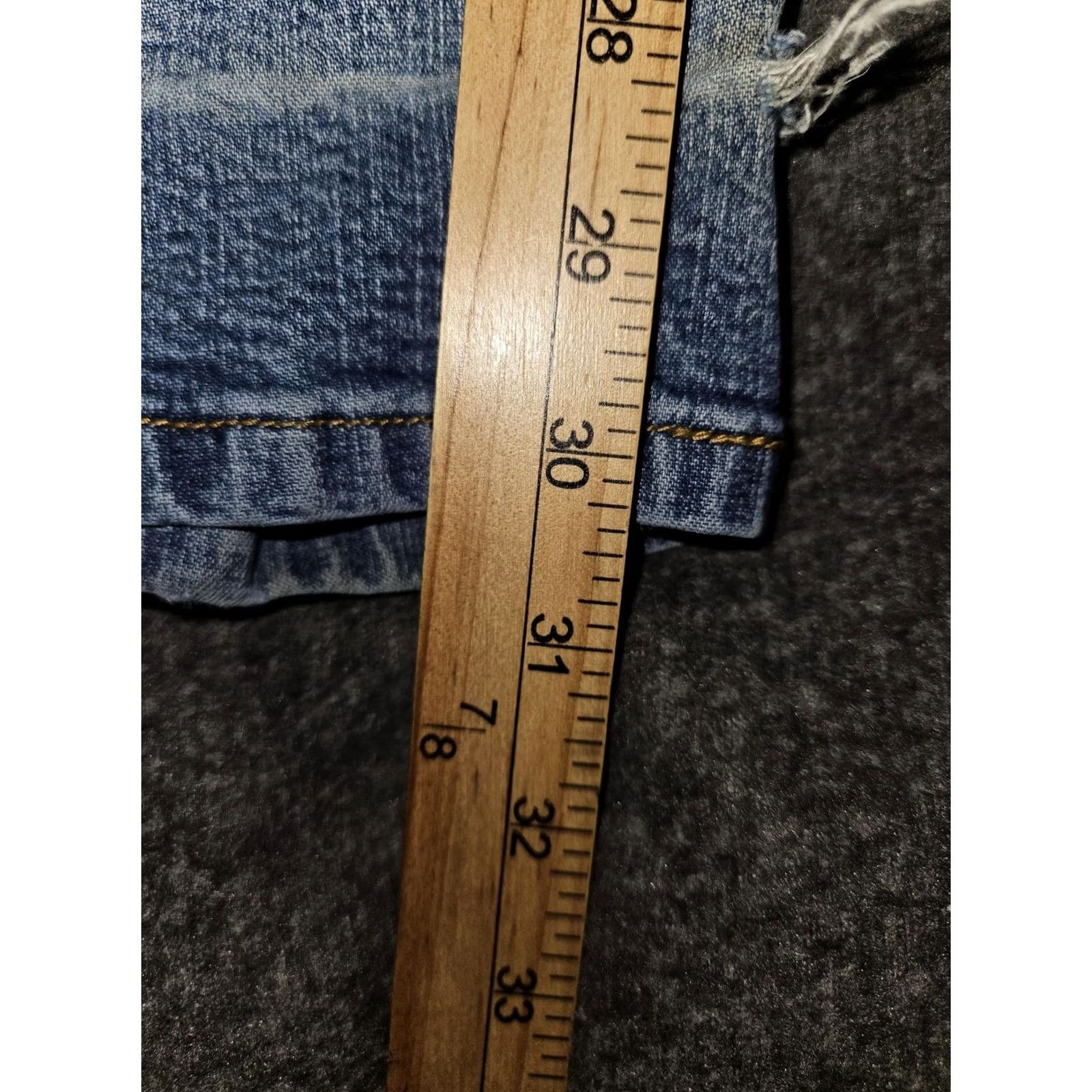 Levi's VINTAGE Levi's Jeans Bootcut Womens 18 Light Blue 5-Pocket Denim Stretch Relaxed Classic Relaxed Boot Cut Jeans Womens 18 Blue Bootcut Size 40" / US 18 - 6 Thumbnail