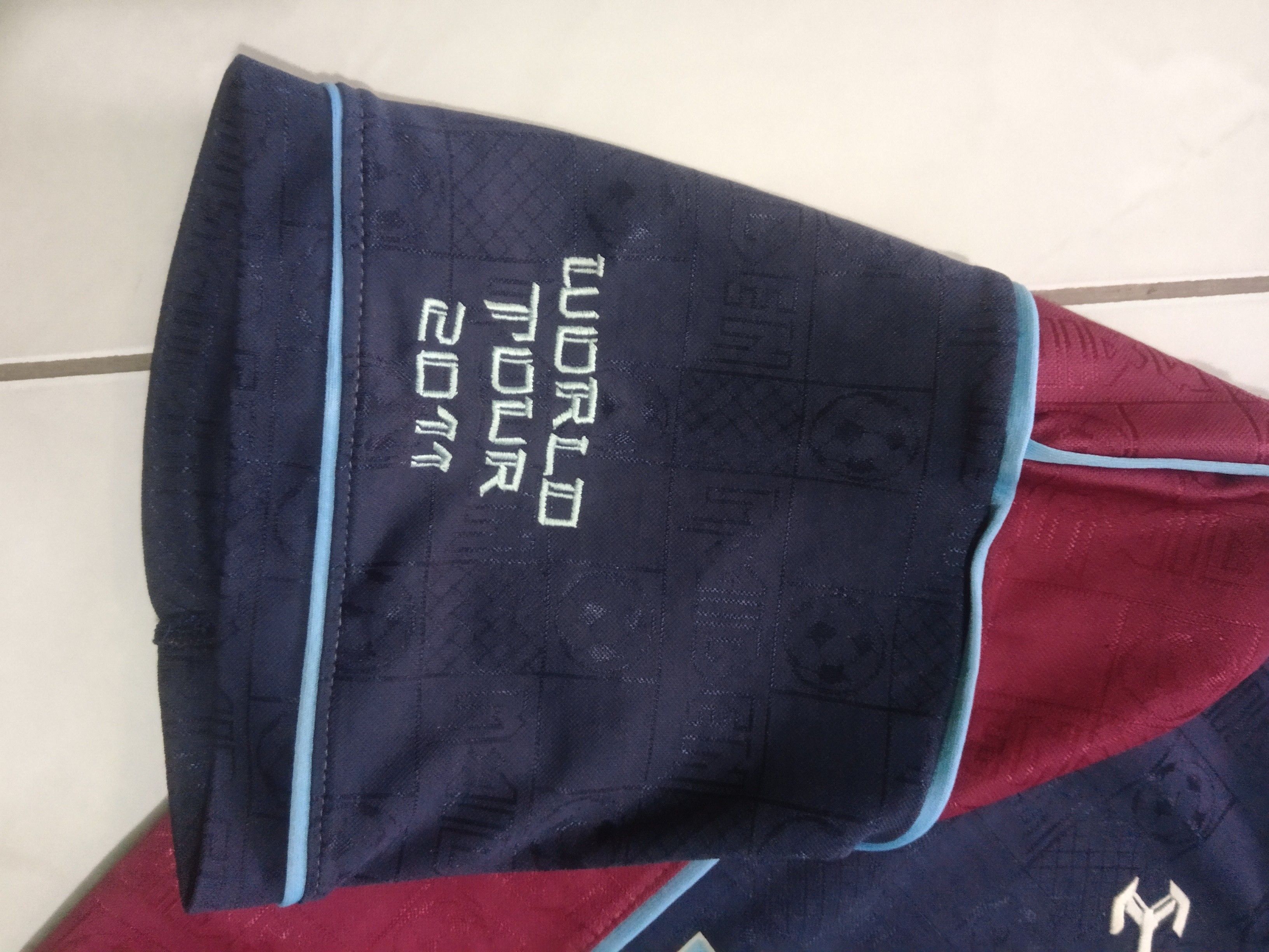 Band Tees IRON MAIDEN the final frontier ( football Jersey ) Size US M / EU 48-50 / 2 - 5 Thumbnail