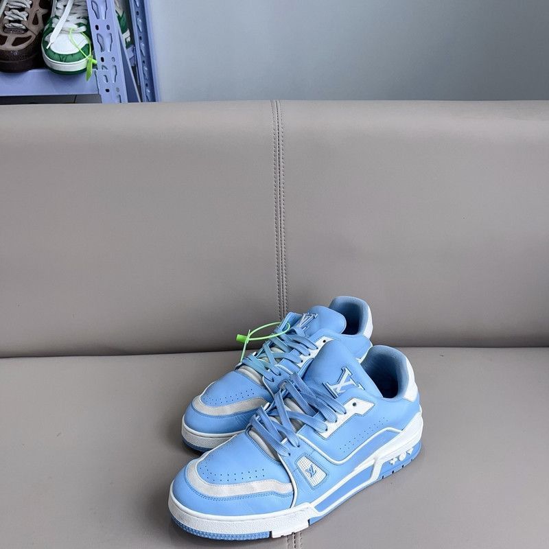 Louis Vuitton Louis Vuitton Trainer Blue Leather Low-Top Sneakers - Size US 9.5 / EU 42-43 - 2 Thumbnail
