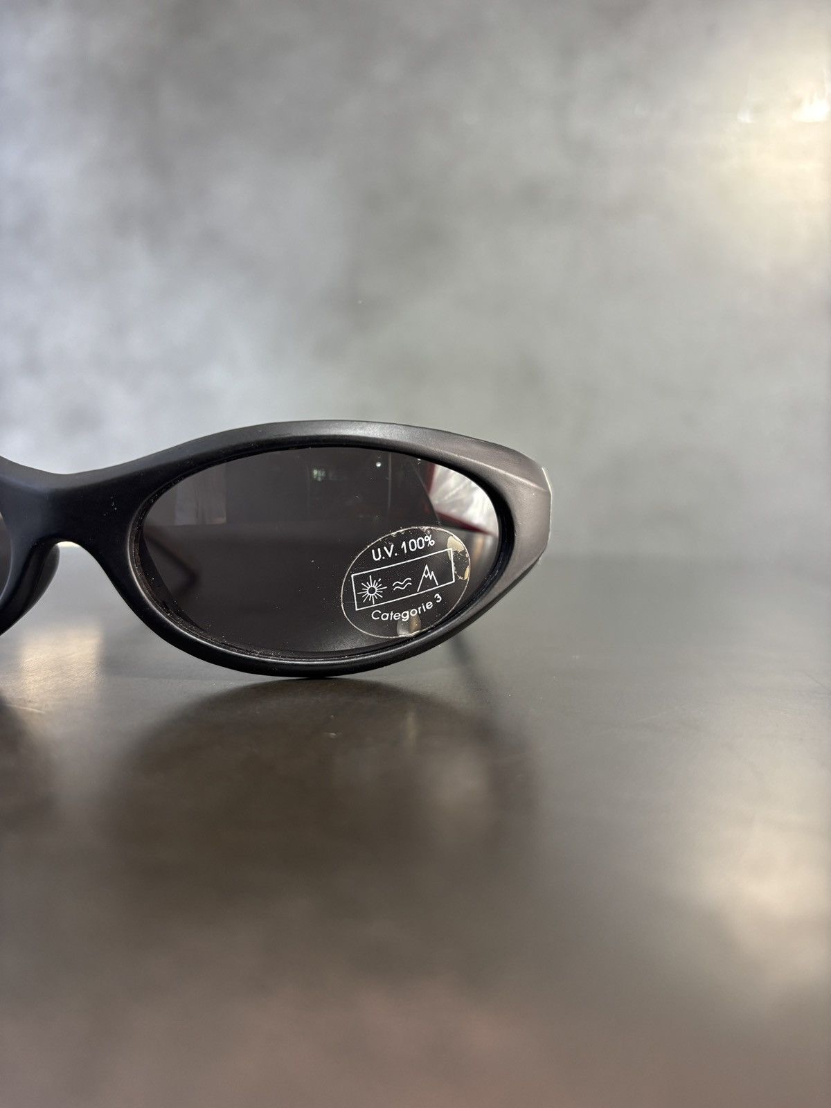 Japanese Brand × Vintage 2000s Rebell Sporty Sunglasses Diesel Look Vintage Y2K Cutie Size ONE SIZE - 7 Thumbnail