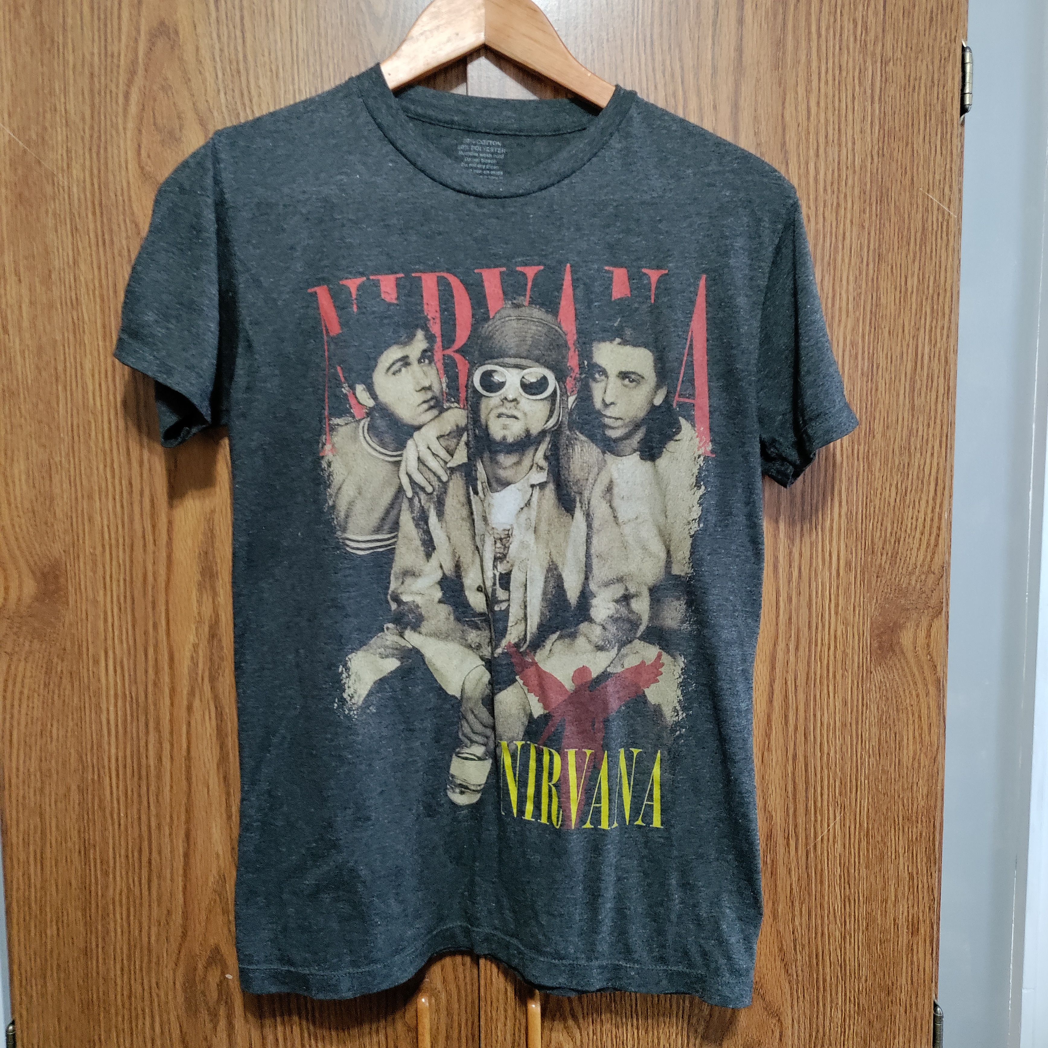 Nirvana Nirvana Band Men's t-shirt Vintage 90s size S Size US S / EU 44-46 / 1 - 1 Thumbnail