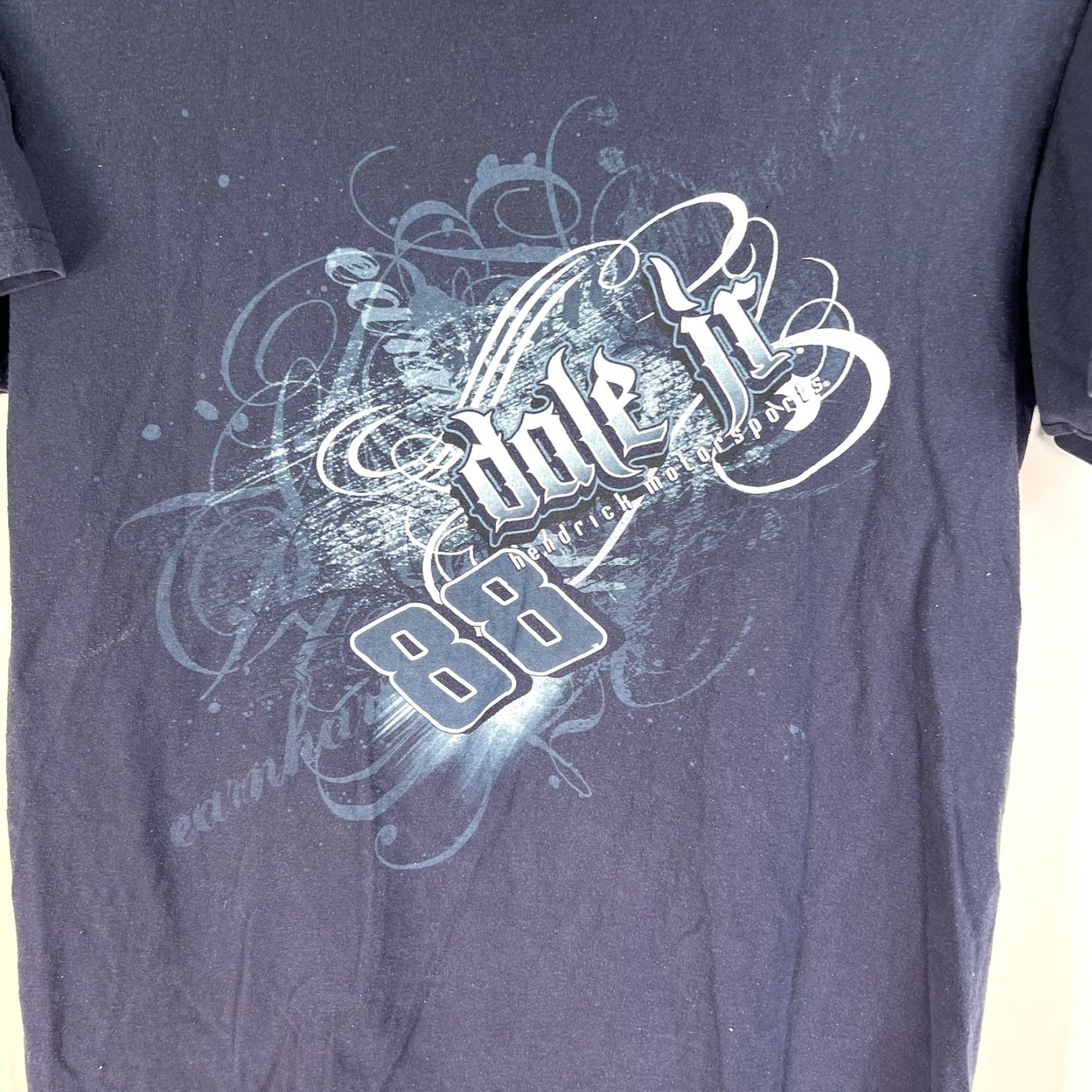Chase Authentics CHASE Authentics Dale Jr #88 Hendrick Motorsports T Shirt Adult Size L Graphic Blue Racing Mens Size US L / EU 52-54 / 3 - 2 Thumbnail