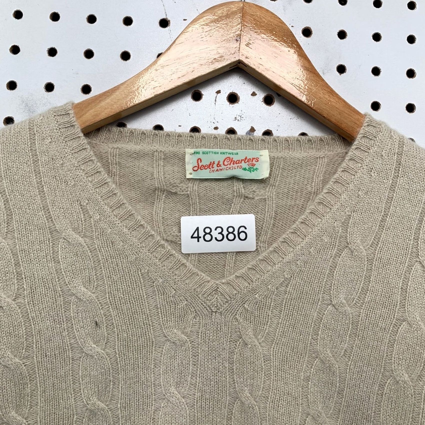 Vintage VINTAGE Scott Charters Cashmere Sweater Women M Beige Cable Knit V Neck Pullover Size M / US 6-8 / IT 42-44 - 3 Thumbnail