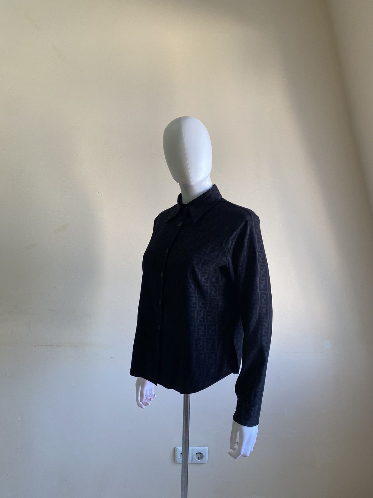 Fendi Vintage Fendi FF Zucca Monogram Black Velour Button Up Shirt Size S / US 4 / IT 40 - 6 Thumbnail