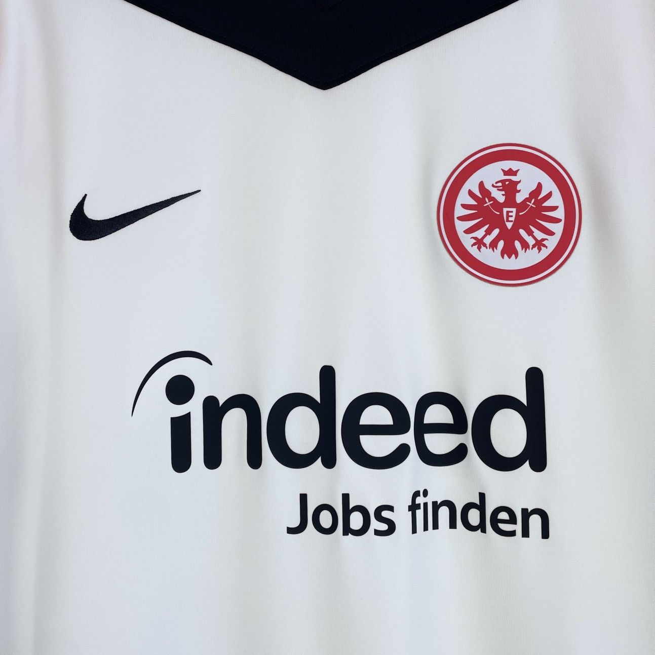 Nike Eintracht Frankfurt Home Nike Jersey Men 2024/2025 Slim Fit Size US L / EU 52-54 / 3 - 2 Thumbnail