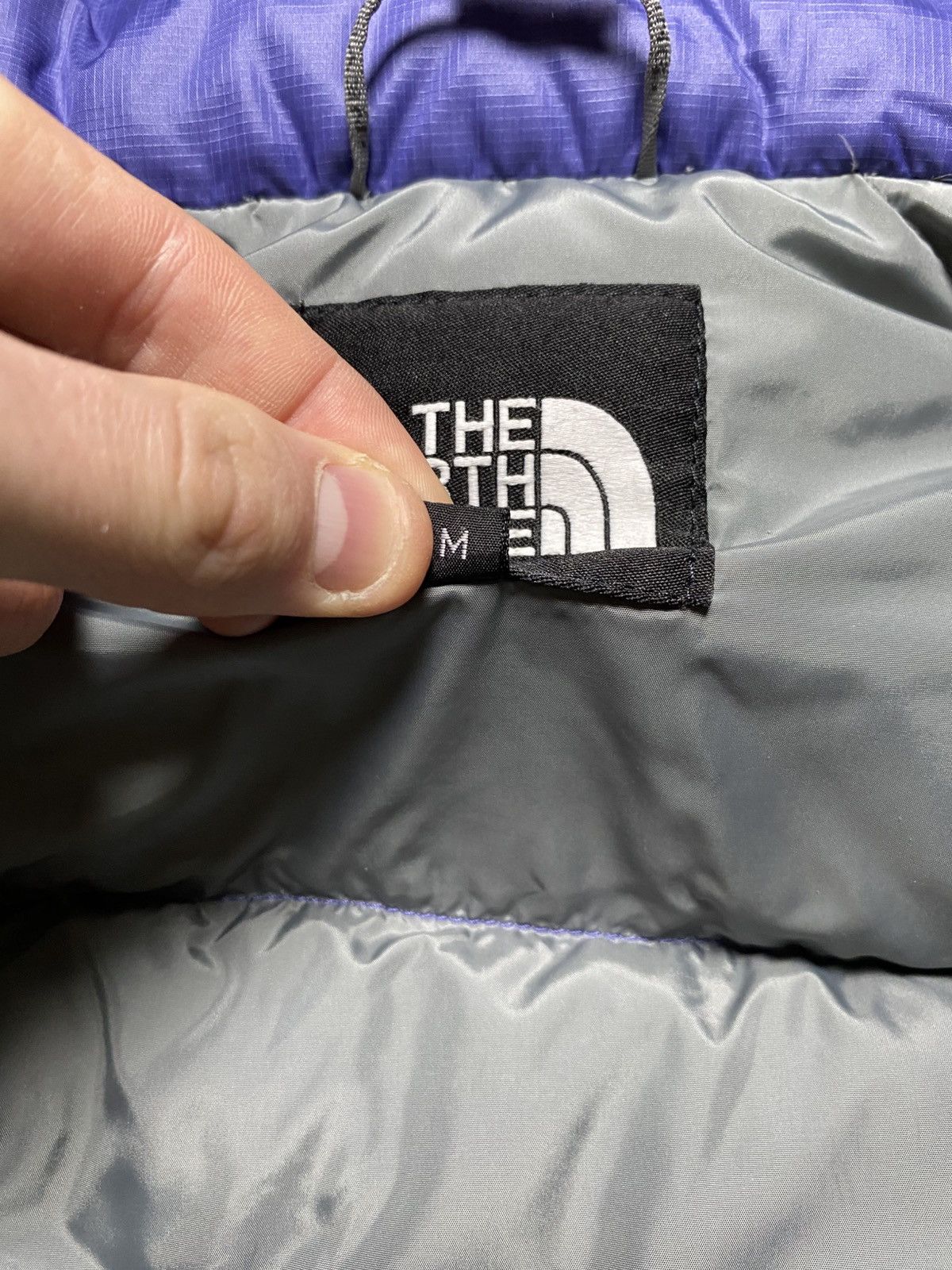 The North Face The north face nuptse jacket size M Size M / US 6-8 / IT 42-44 - 16 Thumbnail