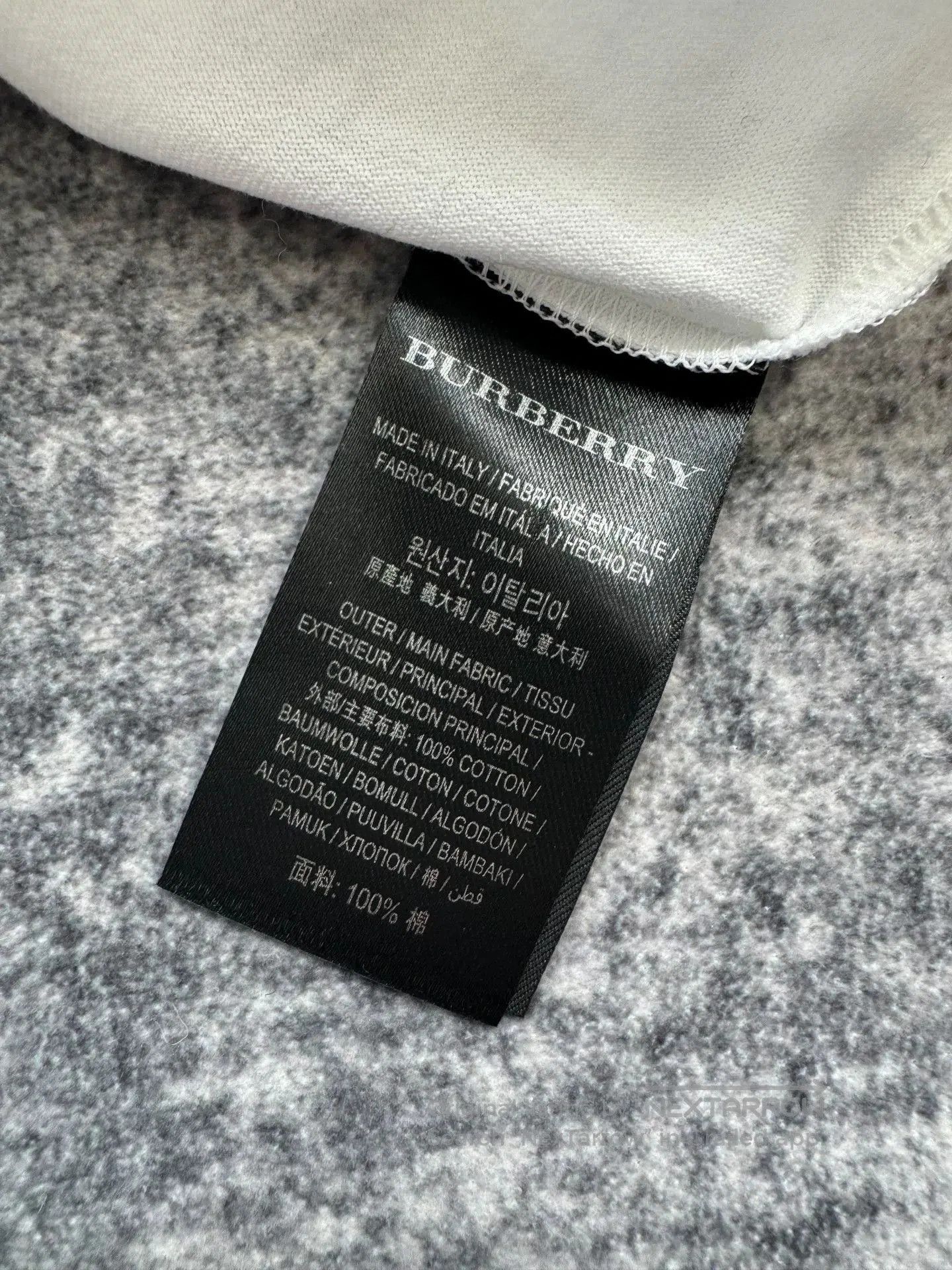 Burberry Burberry White Rhinestone Pendant Short Sleeve Top. Size M / US 6-8 / IT 42-44 - 6 Thumbnail