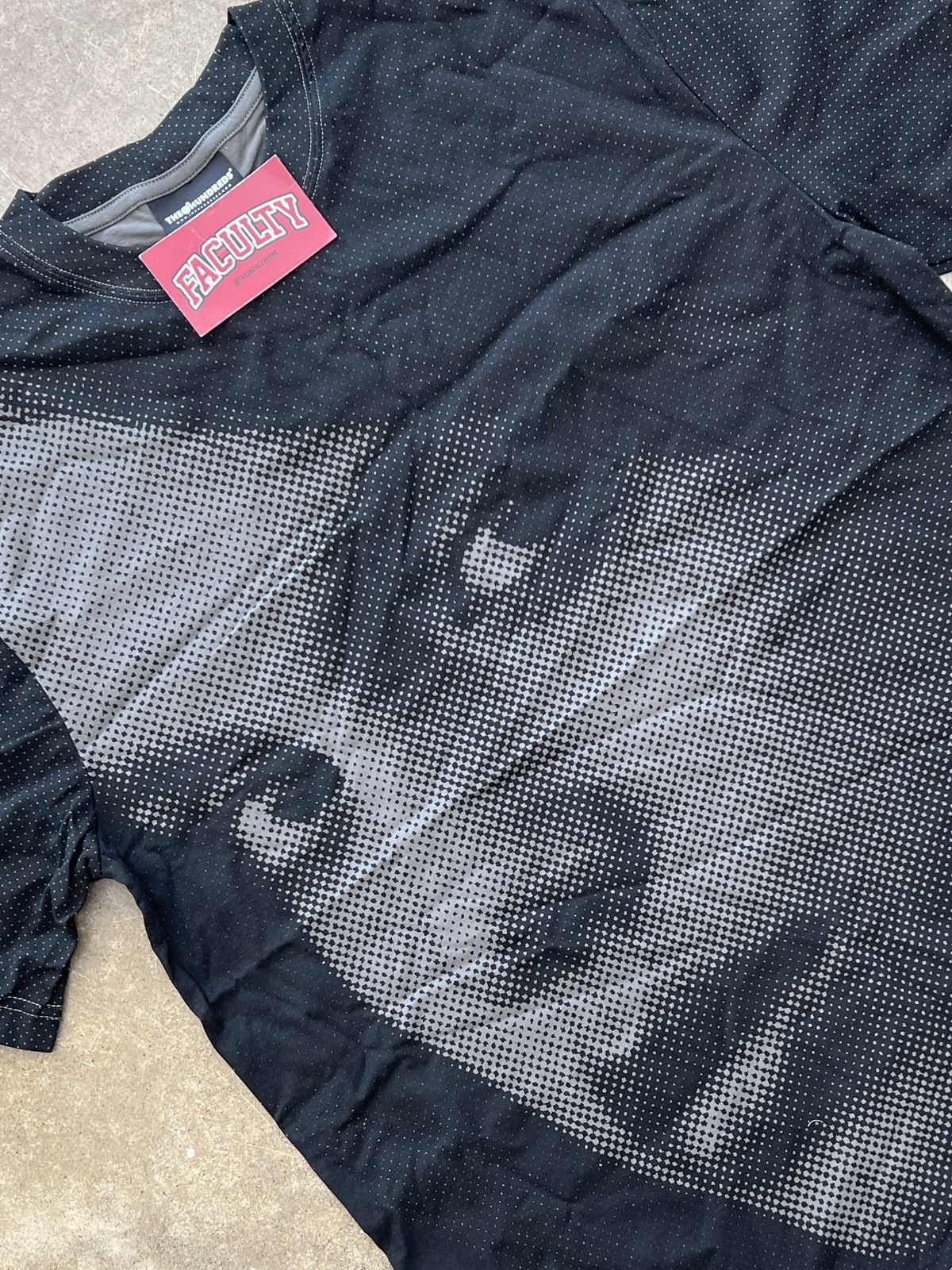 The Hundreds Face Tee Sz. Medium