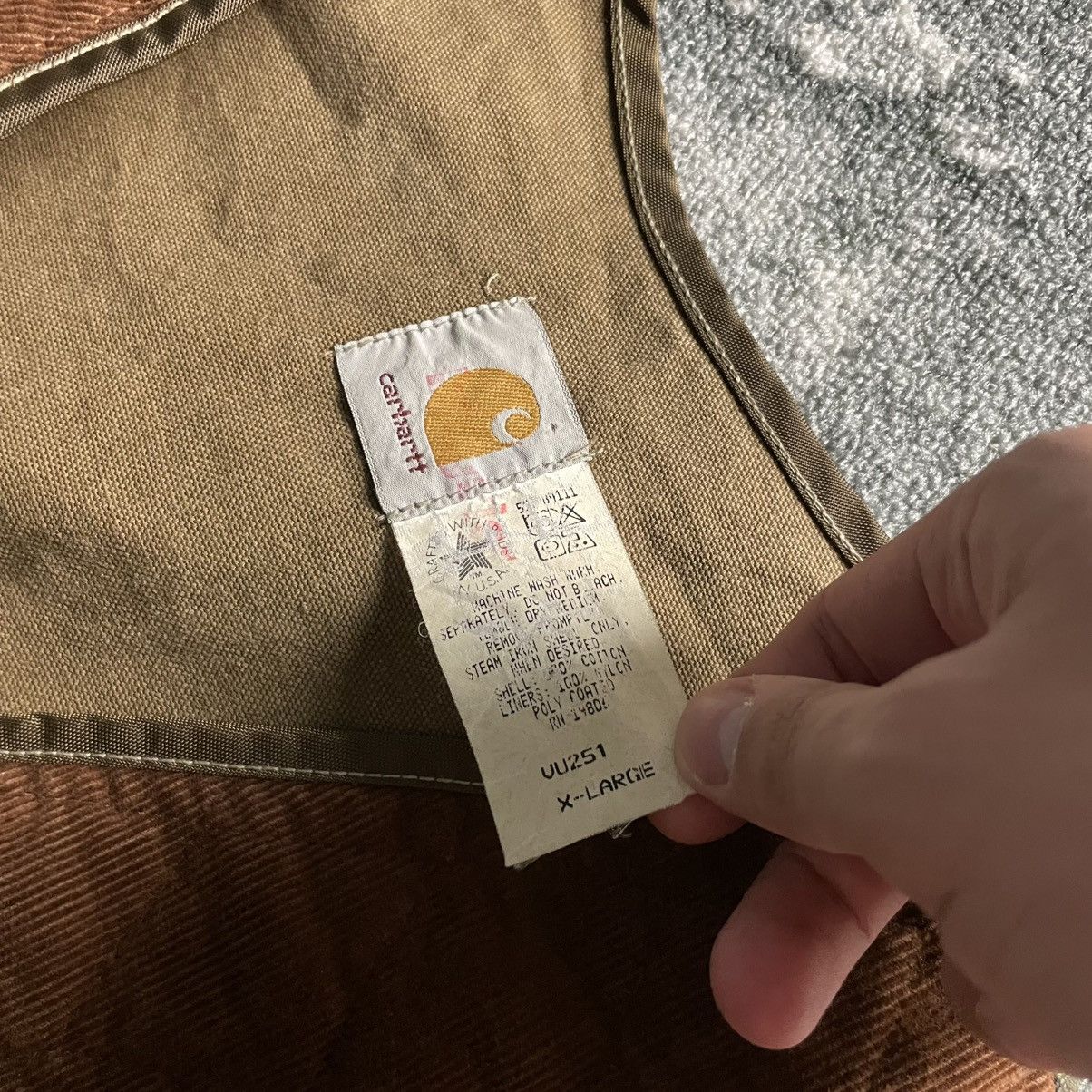 Carhartt Carhartt Vintage 90s USA Real Tree Camo Hunter Ves Size US L / EU 52-54 / 3 - 7 Thumbnail