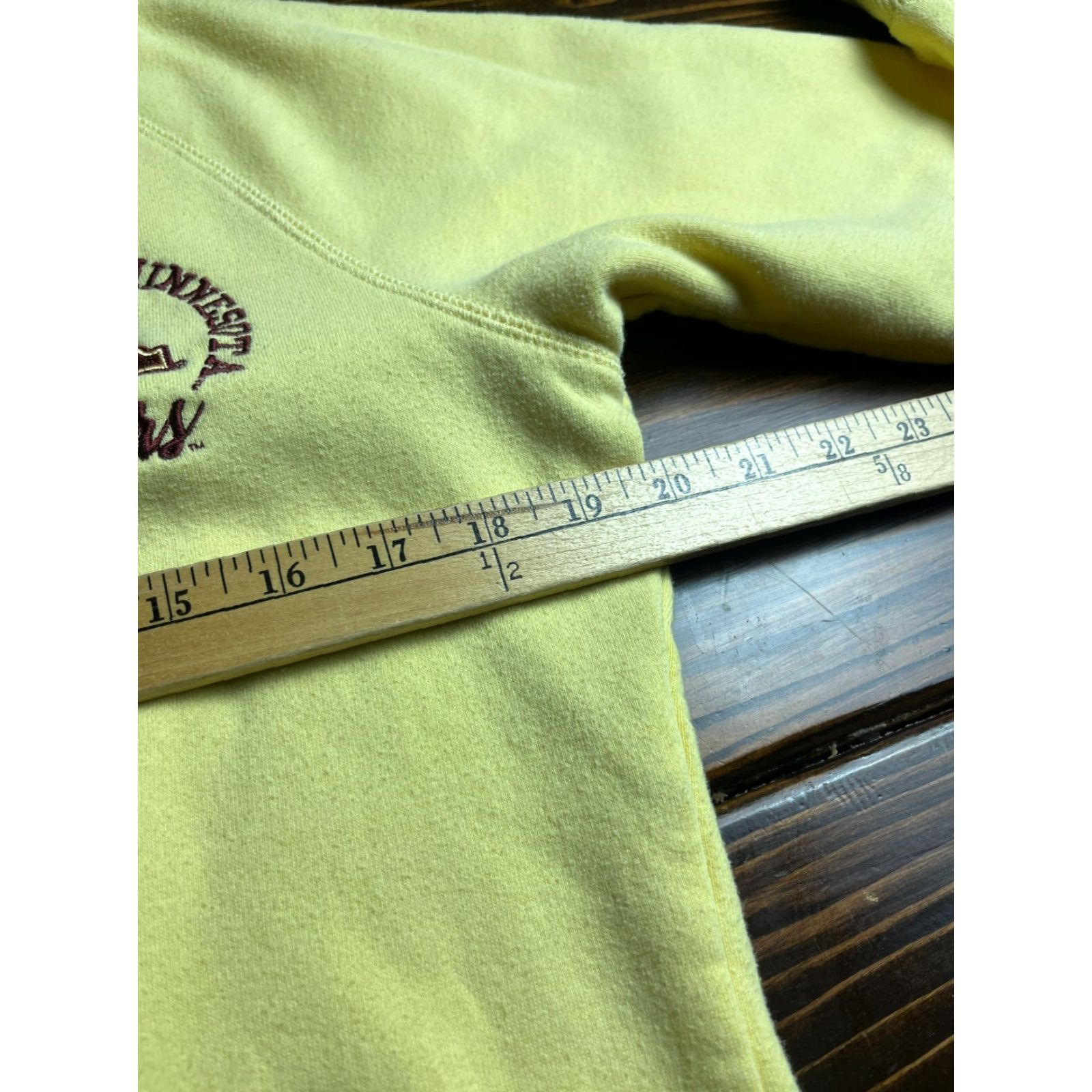 Vintage BLUE 84 Sweater Women’s Size Small Yellow Cropped 1/4 Zip NCAA Gophers UM Shirt Pullover Size S / US 4 / IT 40 - 5 Thumbnail