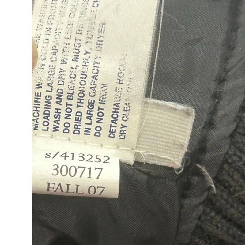 Gap GAP Black Puffer Vest Men’s M Fall 2007 Y2K Style Size US M / EU 48-50 / 2 - 4 Thumbnail
