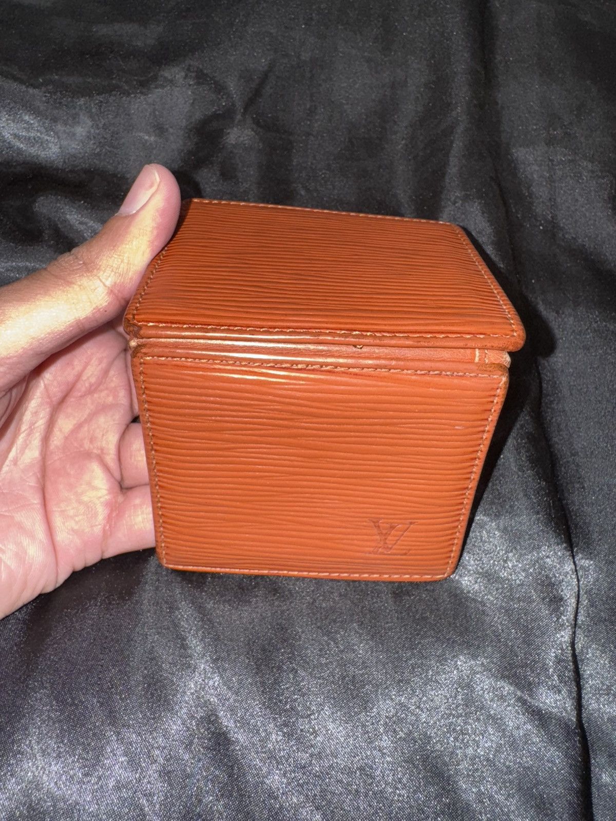 Louis Vuitton × Vintage Louis Vuitton Epi Leather Wallet Small Brown Bifold Wallet Size ONE SIZE - 6 Thumbnail