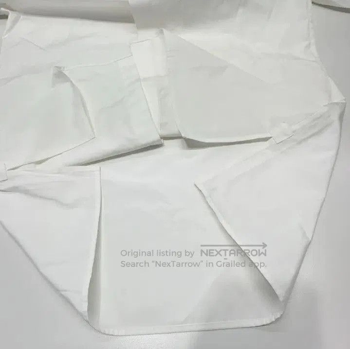 Givenchy GIVENCHY Men's White Pointed Collar Button. Size US XXS / EU 40 - 4 Thumbnail