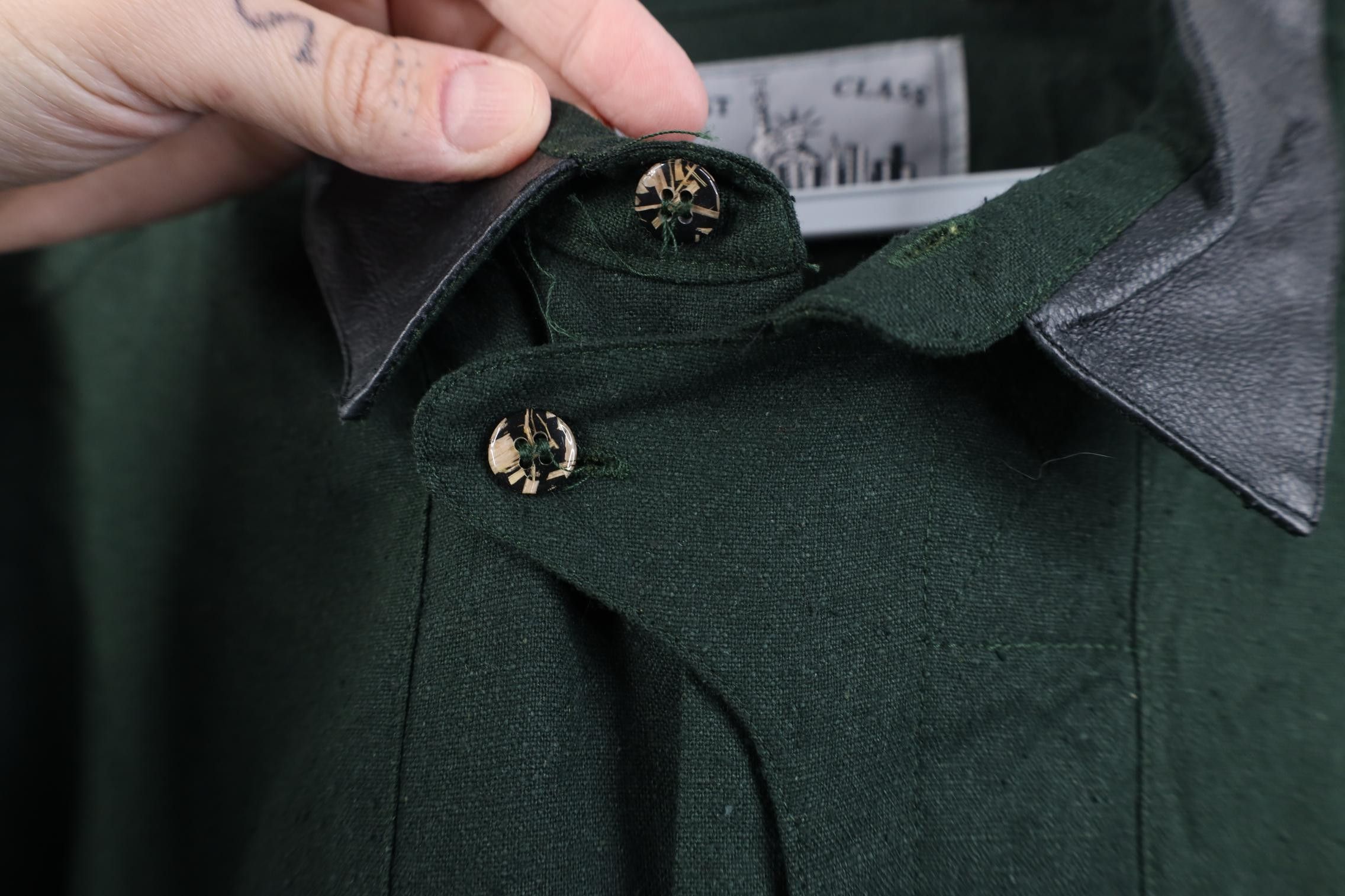 Vintage Vintage 90s Streetwear Silk Baggy Short Sleeve Button Shirt Size US XL / EU 56 / 4 - 8 Thumbnail