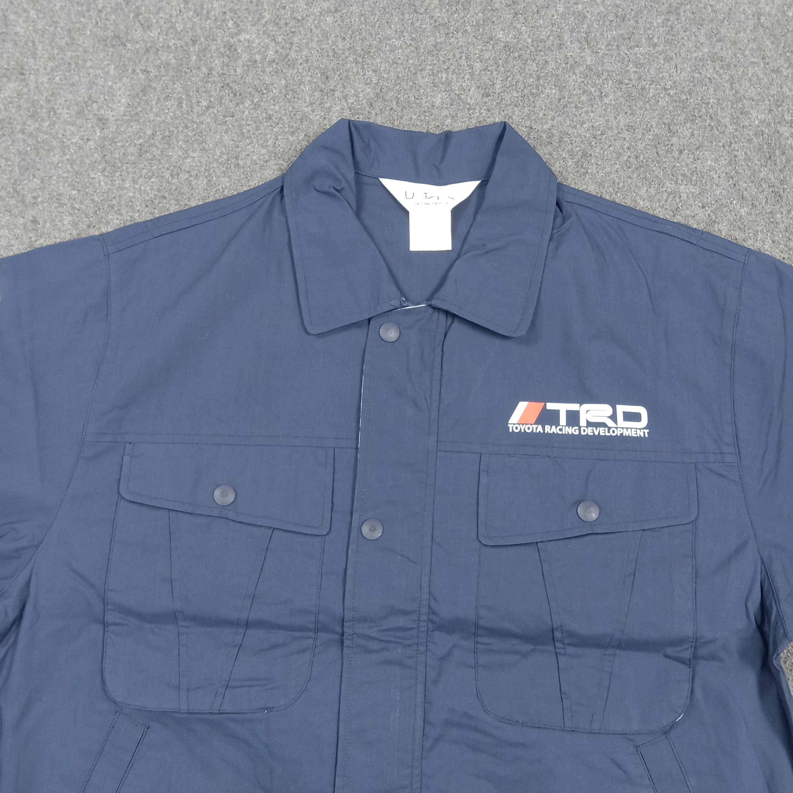 Japanese Brand TRD Toyota Motorsports Custom Short Sleeve Jacket C286N24 Size US L / EU 52-54 / 3 - 4 Thumbnail