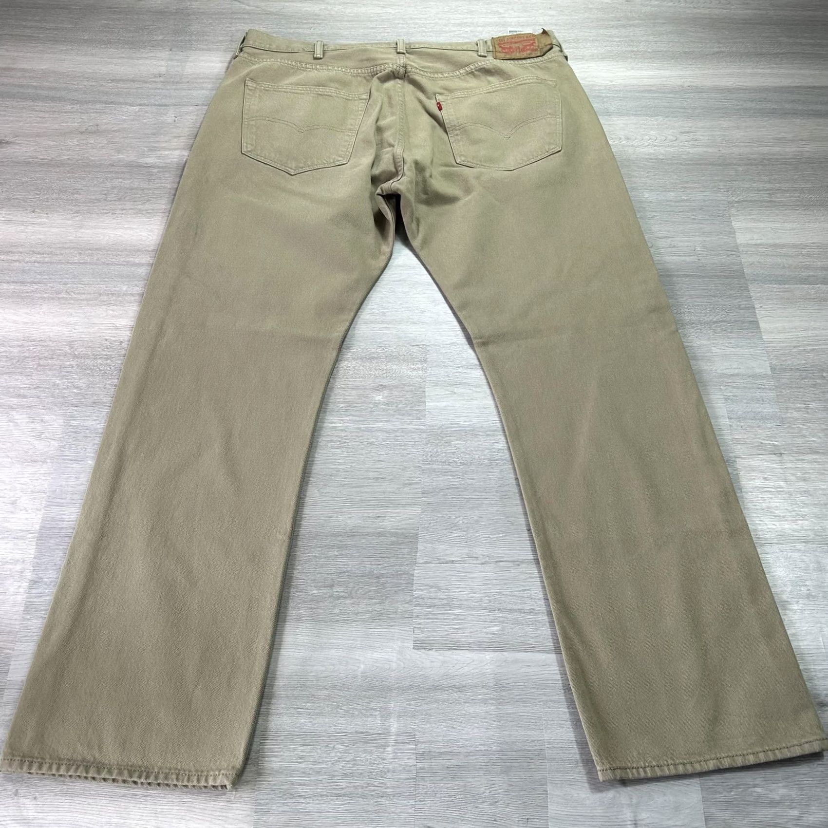 Levi's Levi's 501 Jeans Mens 40x32 Beige Button Fly Straight Denim Medium Wash Pants Size US 40 / EU 56 - 2 Thumbnail
