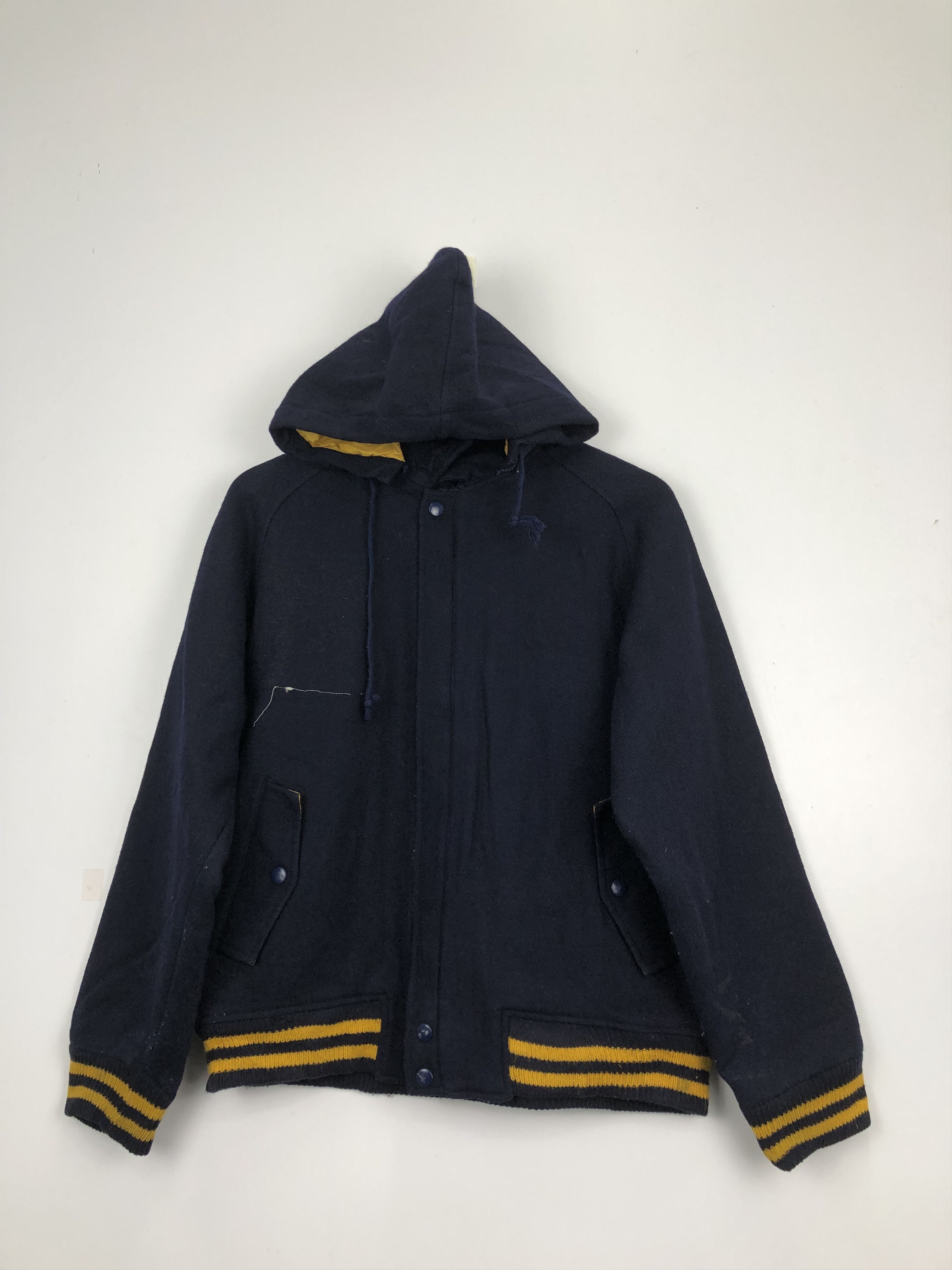 Vintage Vintage 90s Eight Club Wool Varsity Jacket V0327 Size US M / EU 48-50 / 2 - 1 Thumbnail