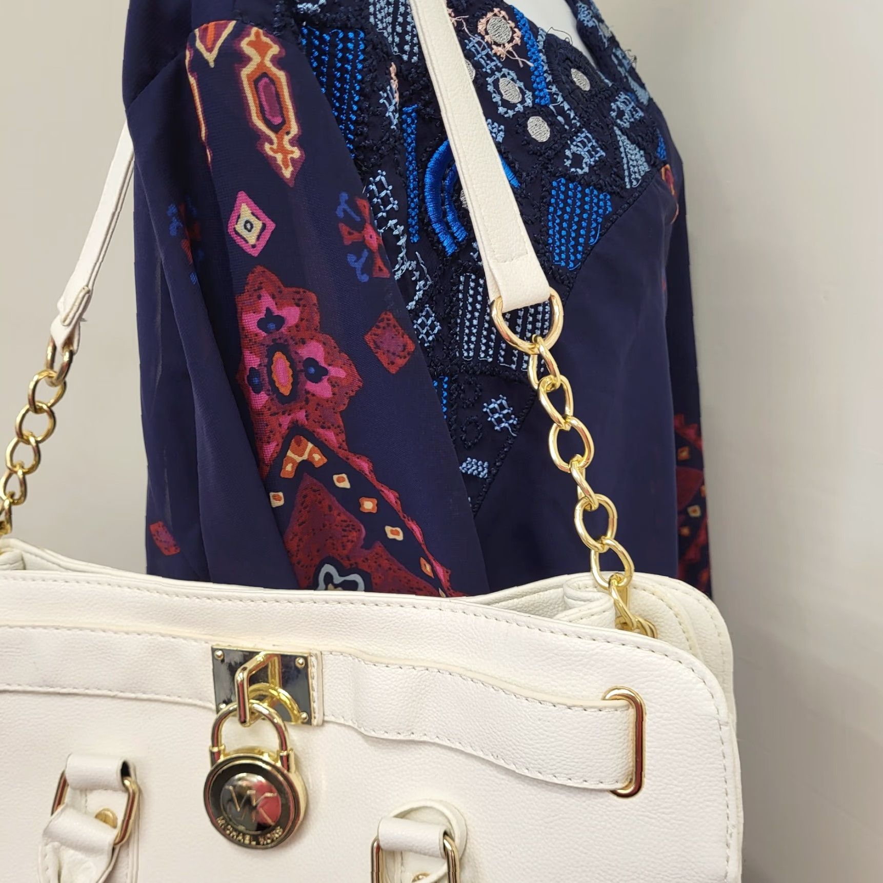 Vintage Michael Kors Hamilton Travel Large White Pebbled Leather Satchel Bag MK Dust Bag Size ONE SIZE - 5 Thumbnail