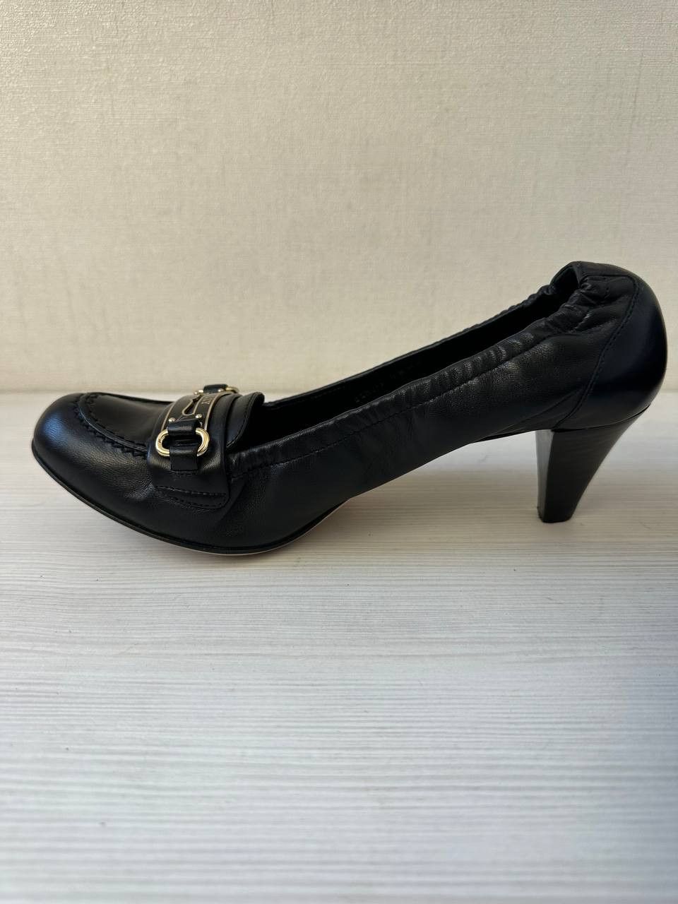Bally × Leather Bally Black Leather Heeled Loafers Women’s Made in Italy Size US 5.5 / IT 35.5 - 6 Thumbnail