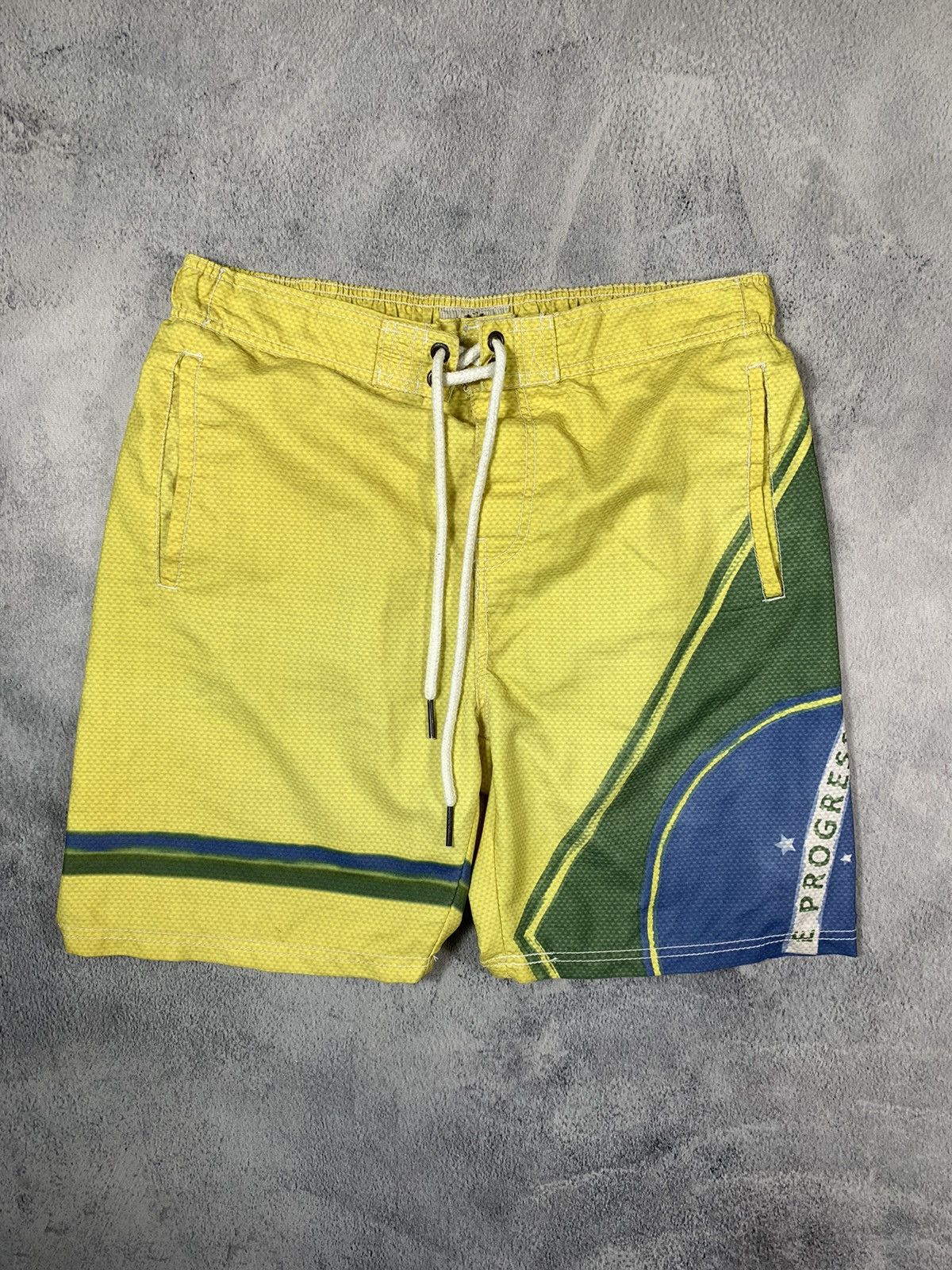 Vintage Vintage Y2K Brazil surf streetwear style shorts size M Size US 32 / EU 48 - 1 Thumbnail
