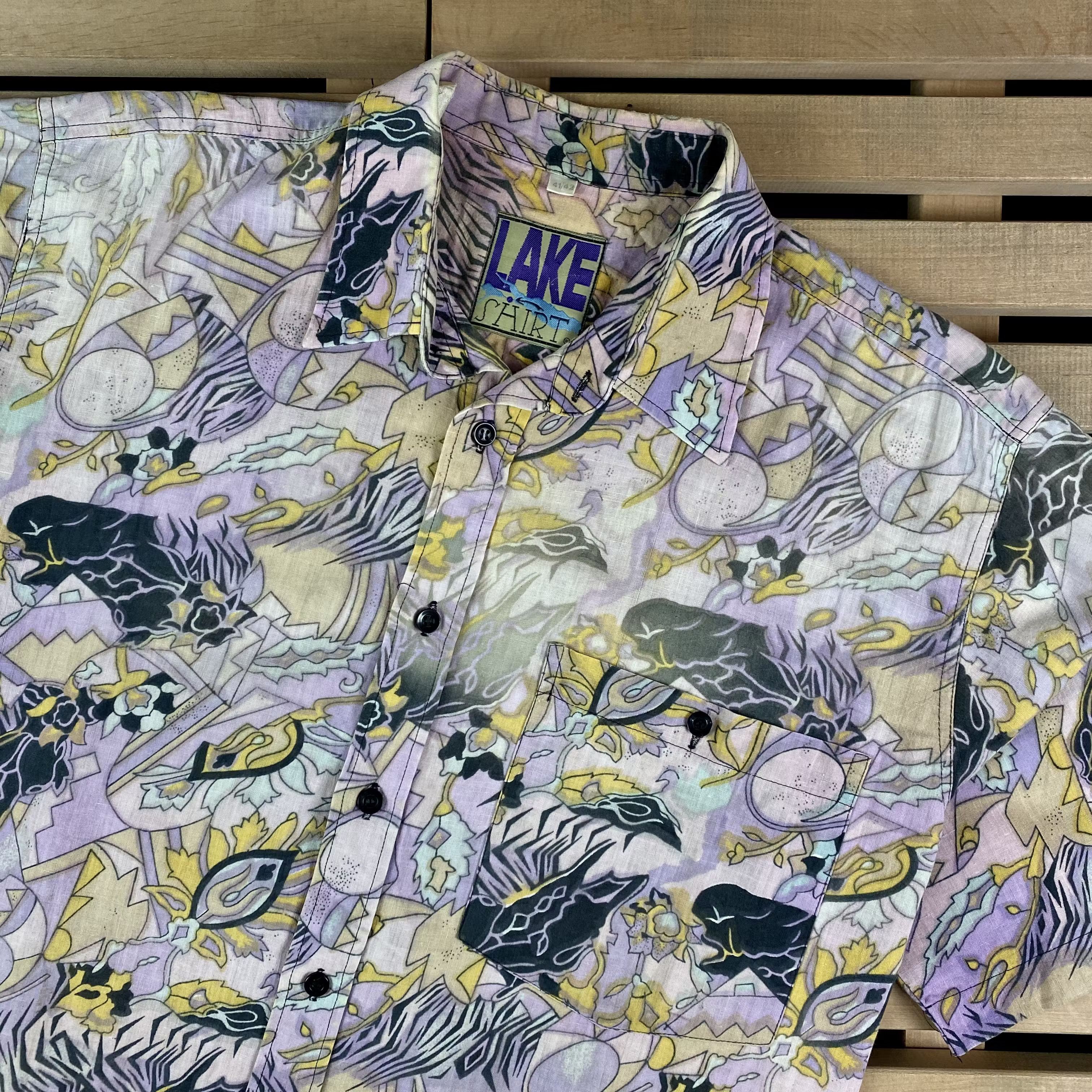 Vintage Mens Hawaiian Crazy Shirt Short Sleeve Lake Vintage Size L Size US L / EU 52-54 / 3 - 2 Thumbnail