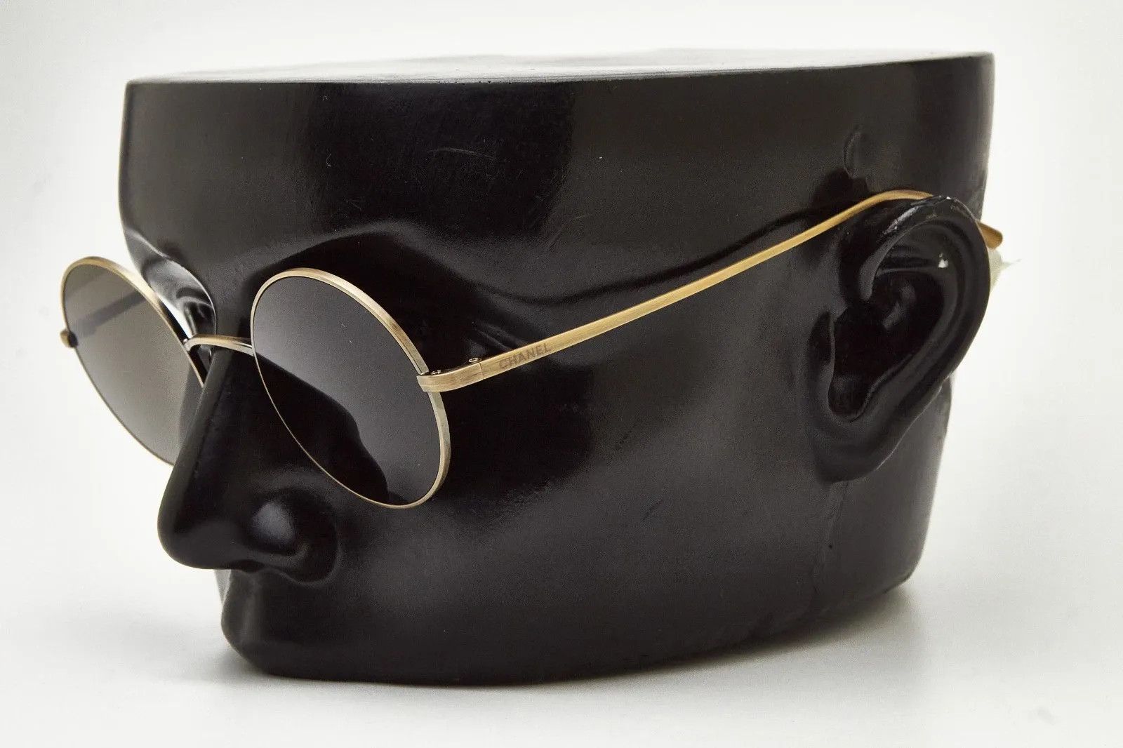 Chanel CHANEL 4257-T Round Titanium Sunglasses Size ONE SIZE - 5 Thumbnail