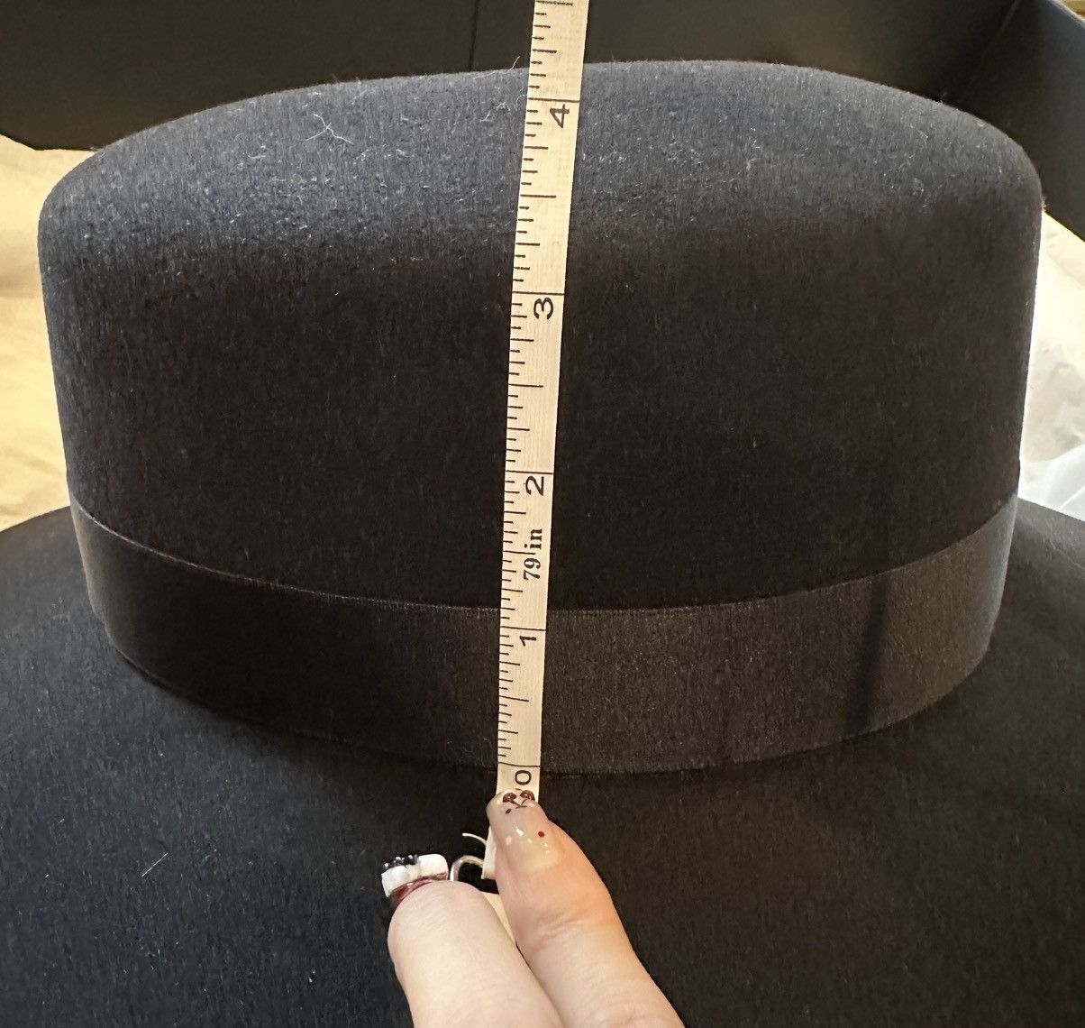 Chanel Authentic Chanel 21B Rabbit Hair Hat size M Size ONE SIZE - 15 Thumbnail