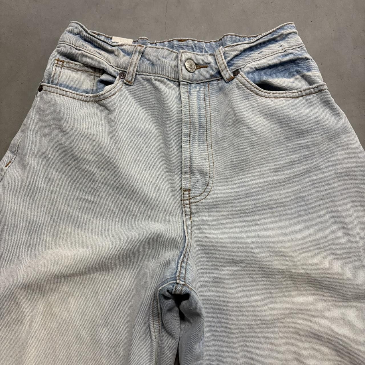 Vintage Crazy Vintage Y2K/2000s Super Baggy Wideleg Ripped Light Wash Skater Streetwear Denim Jeans! Size 25" / US 0 / IT 36 - 2 Thumbnail