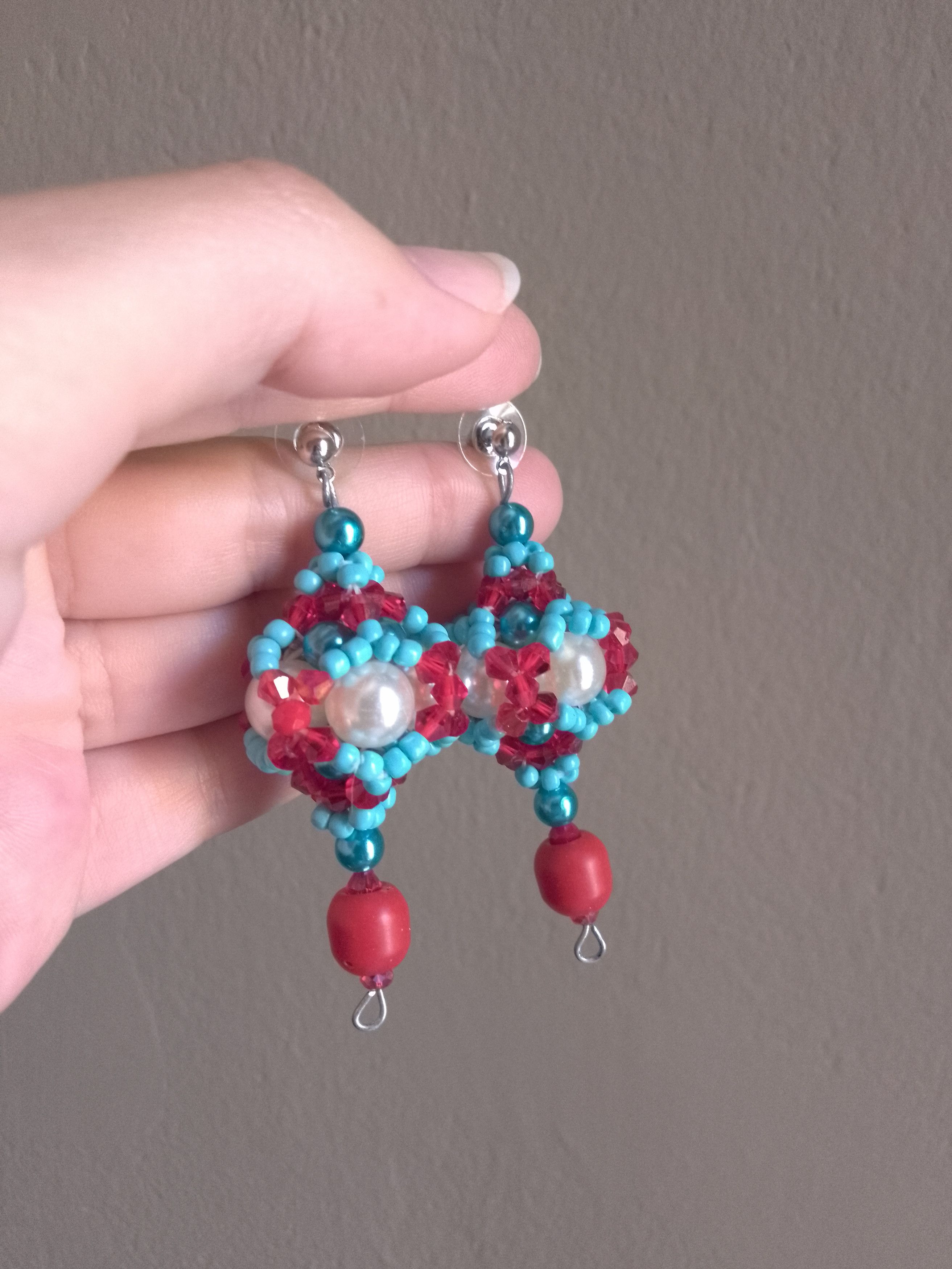 Handmade Elegant dangling earrings pearls and natural red coral Size ONE SIZE - 5 Thumbnail