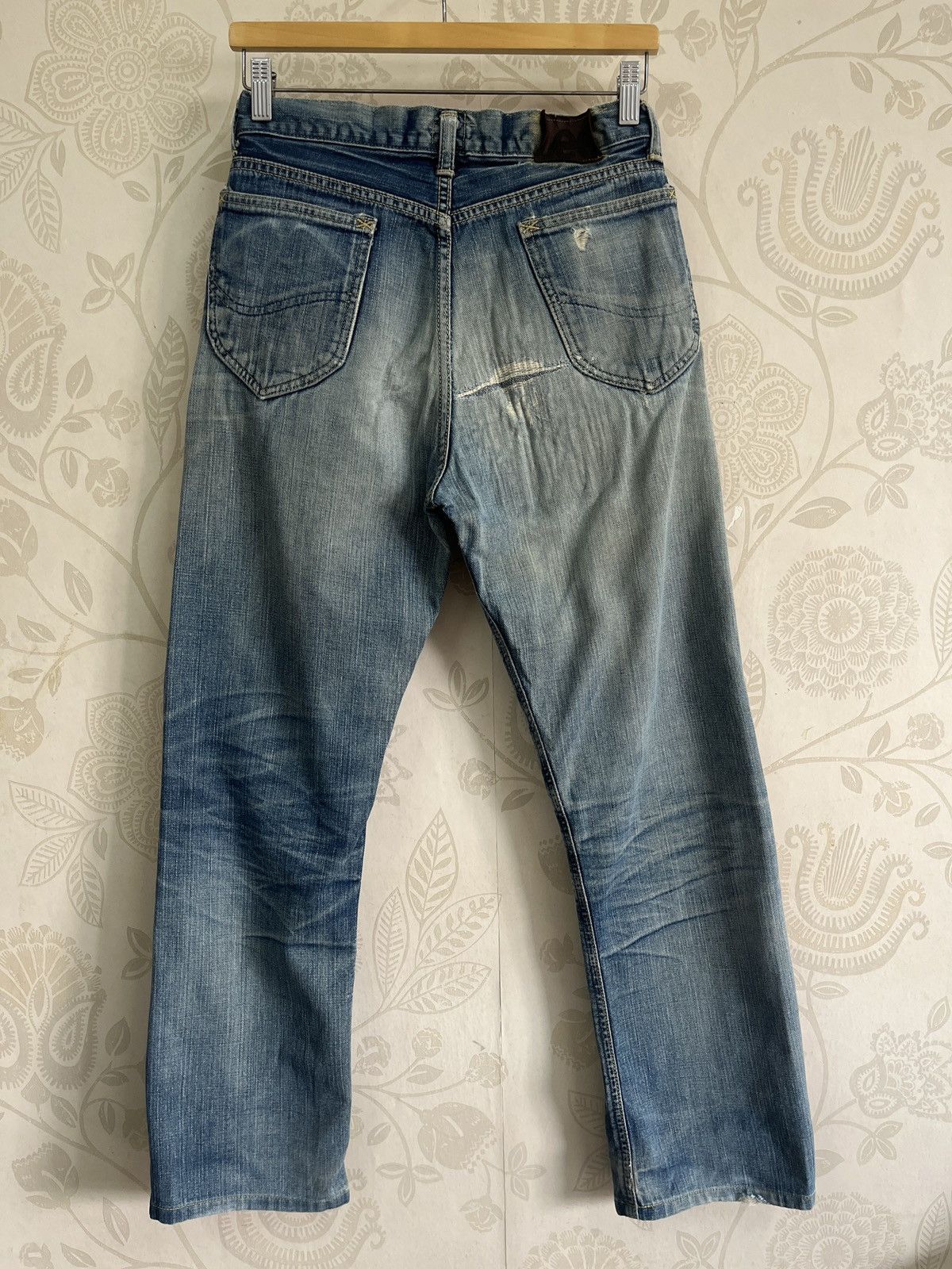 Japanese Brand × Lee × Vintage Vintage 1980s Redline Selvedge Lee Distressed Denim Size 28" / US 6 / IT 42 - 22 Thumbnail